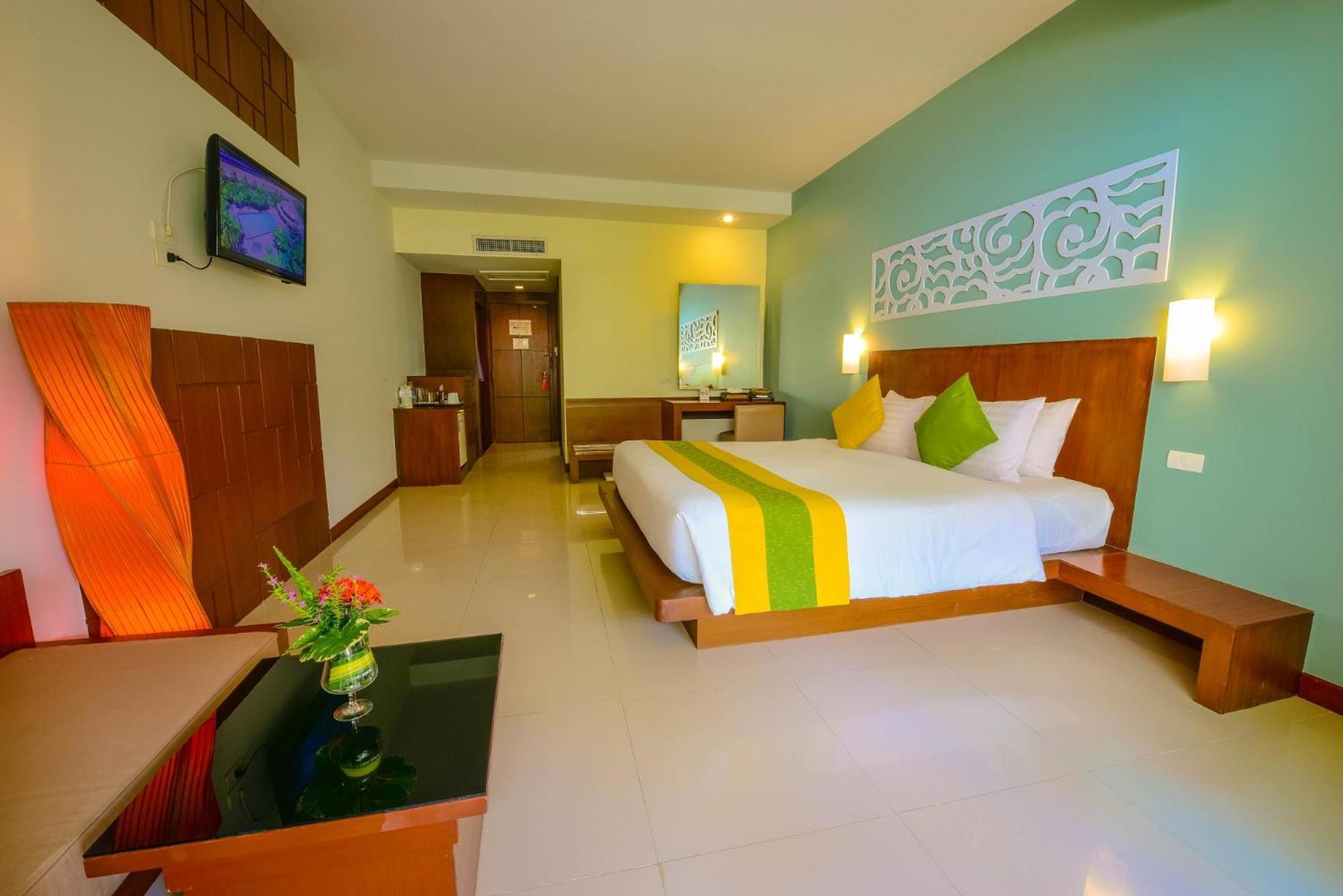 Deluxe Garden Wing,1563277765:JPEG