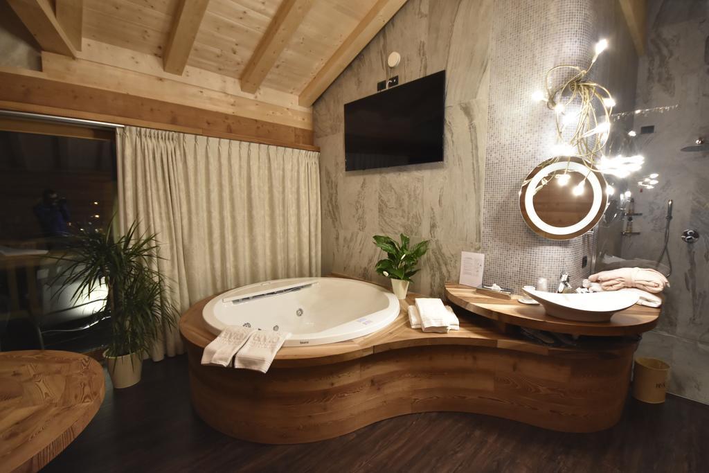 Svit Luxury med bubbelpool