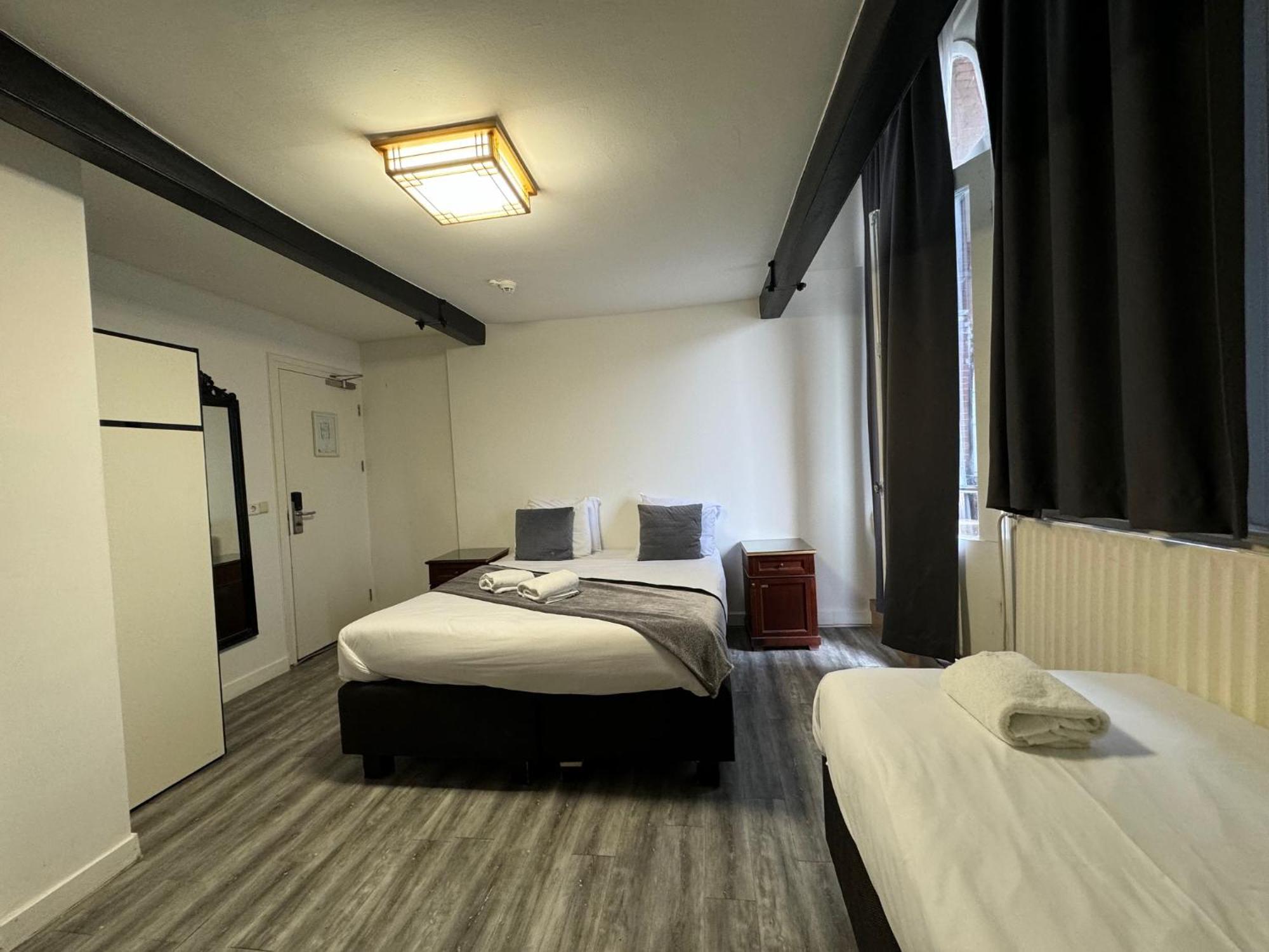 Triple Room Balcony