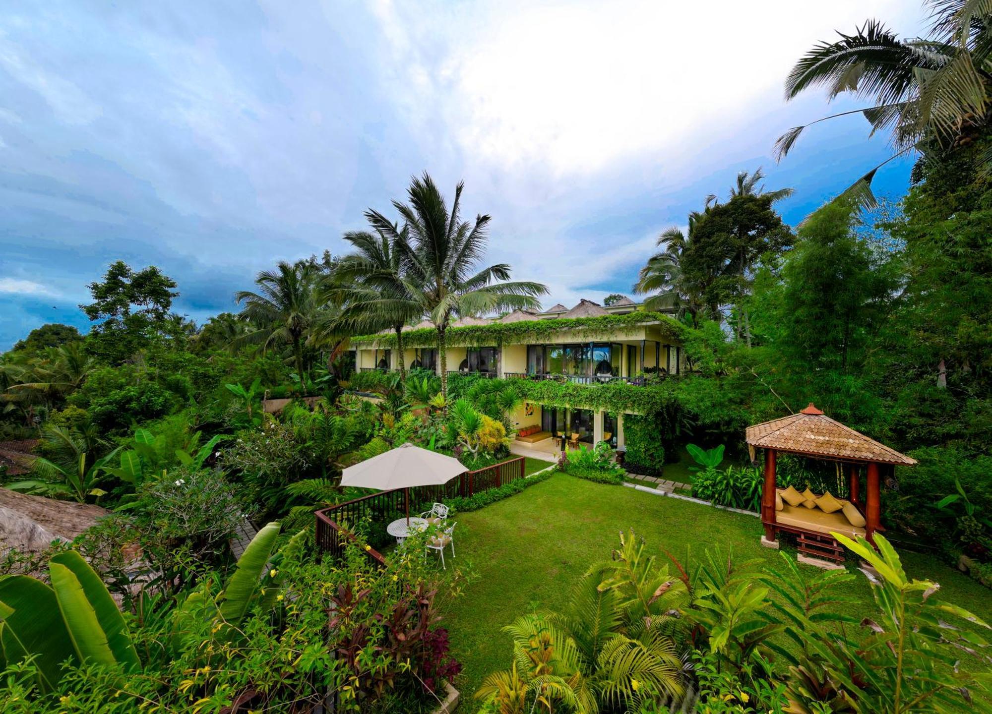 Presidential Royal Suite Daily Sunset Yoga Afternoon Tea