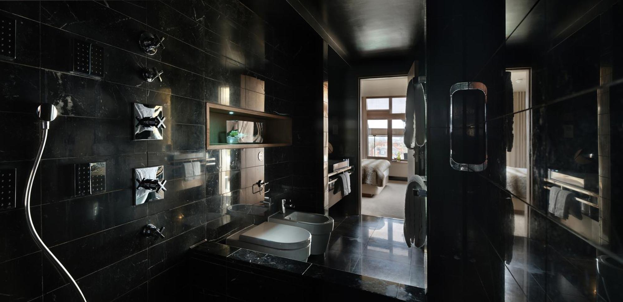 The Hari Suite