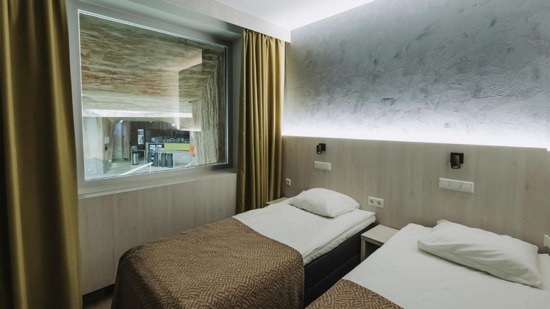 Twin Room No External View & Spa access