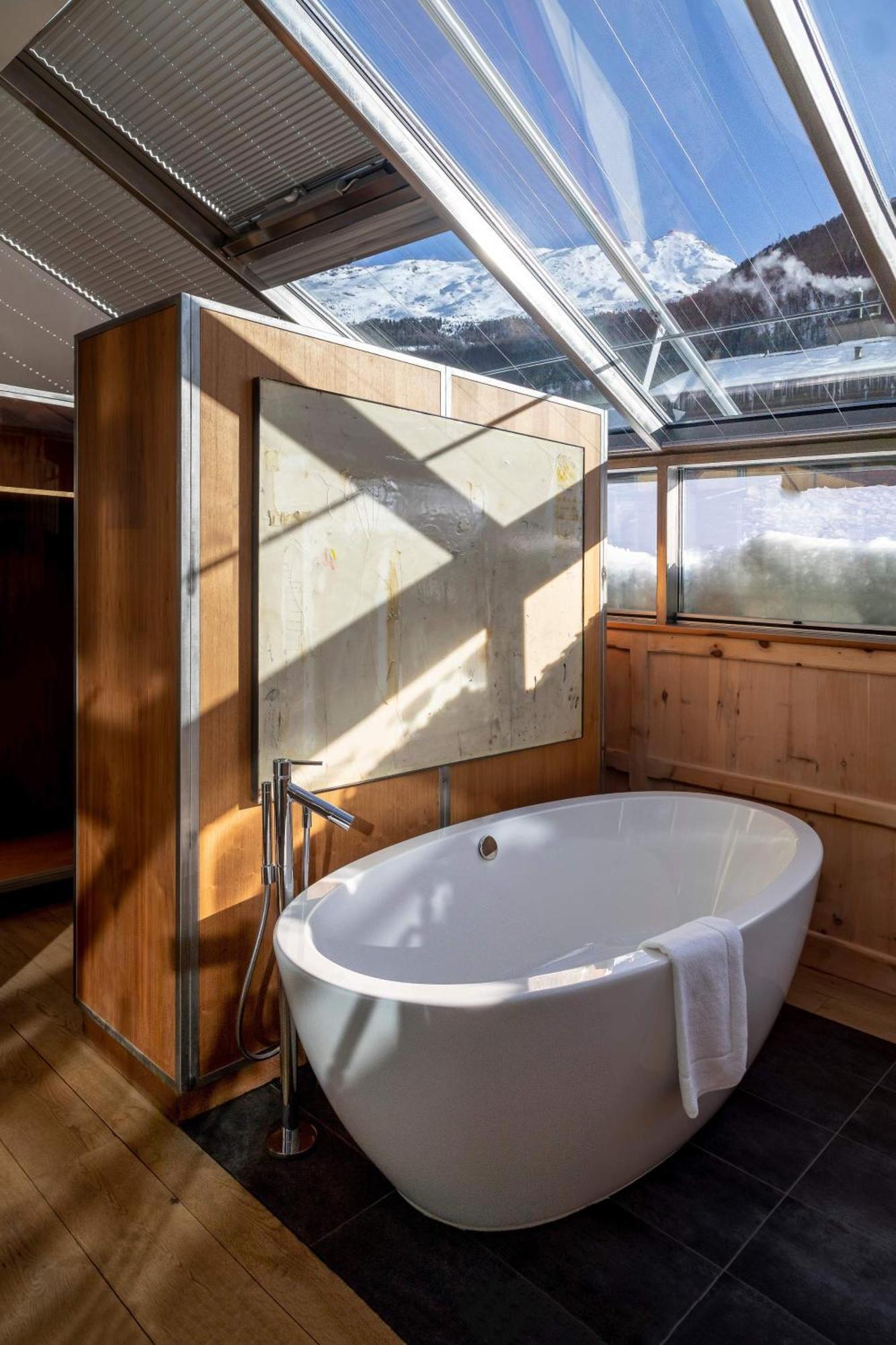 Sky & Stars Suite