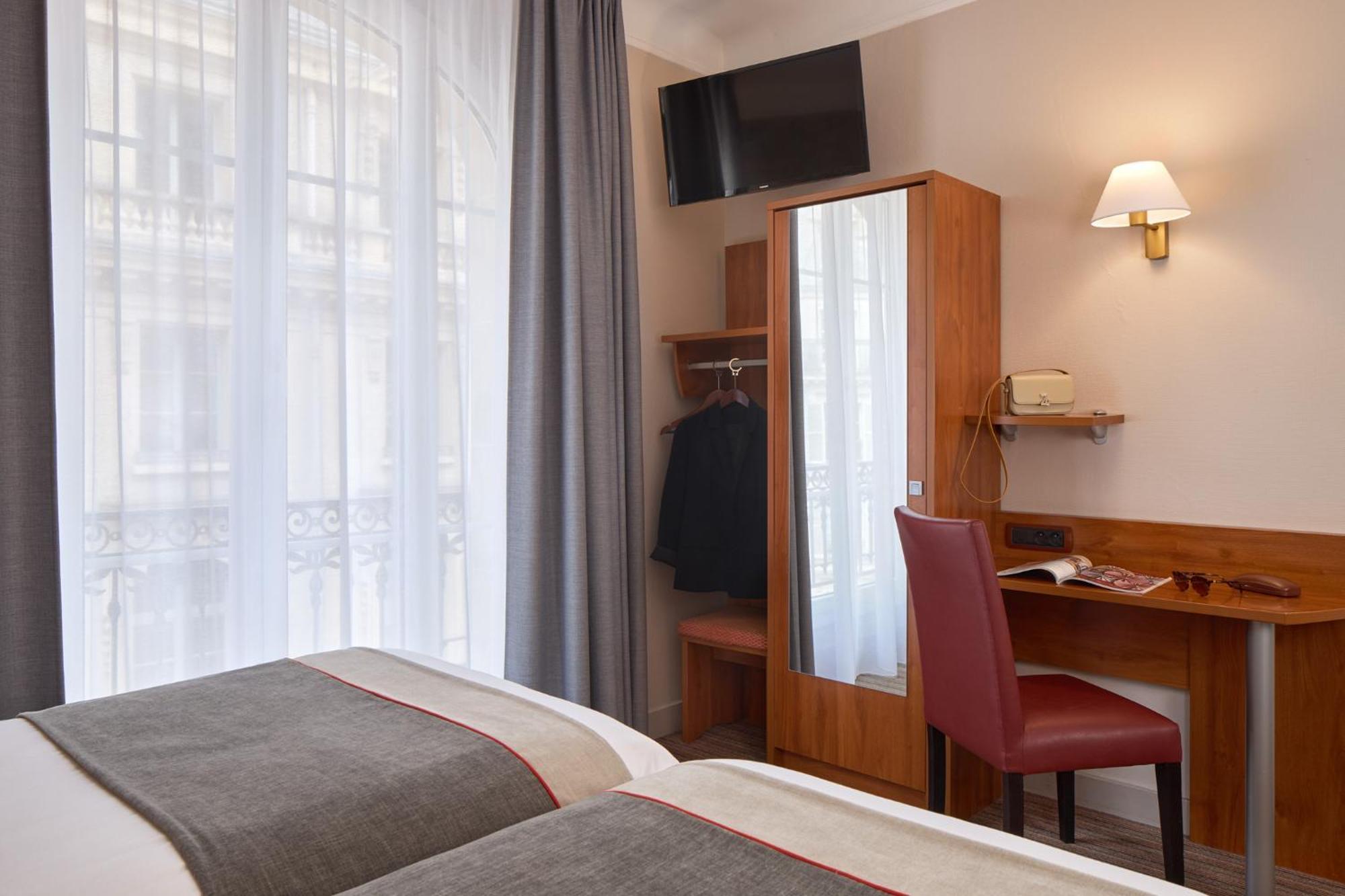 Comfort Twin Room