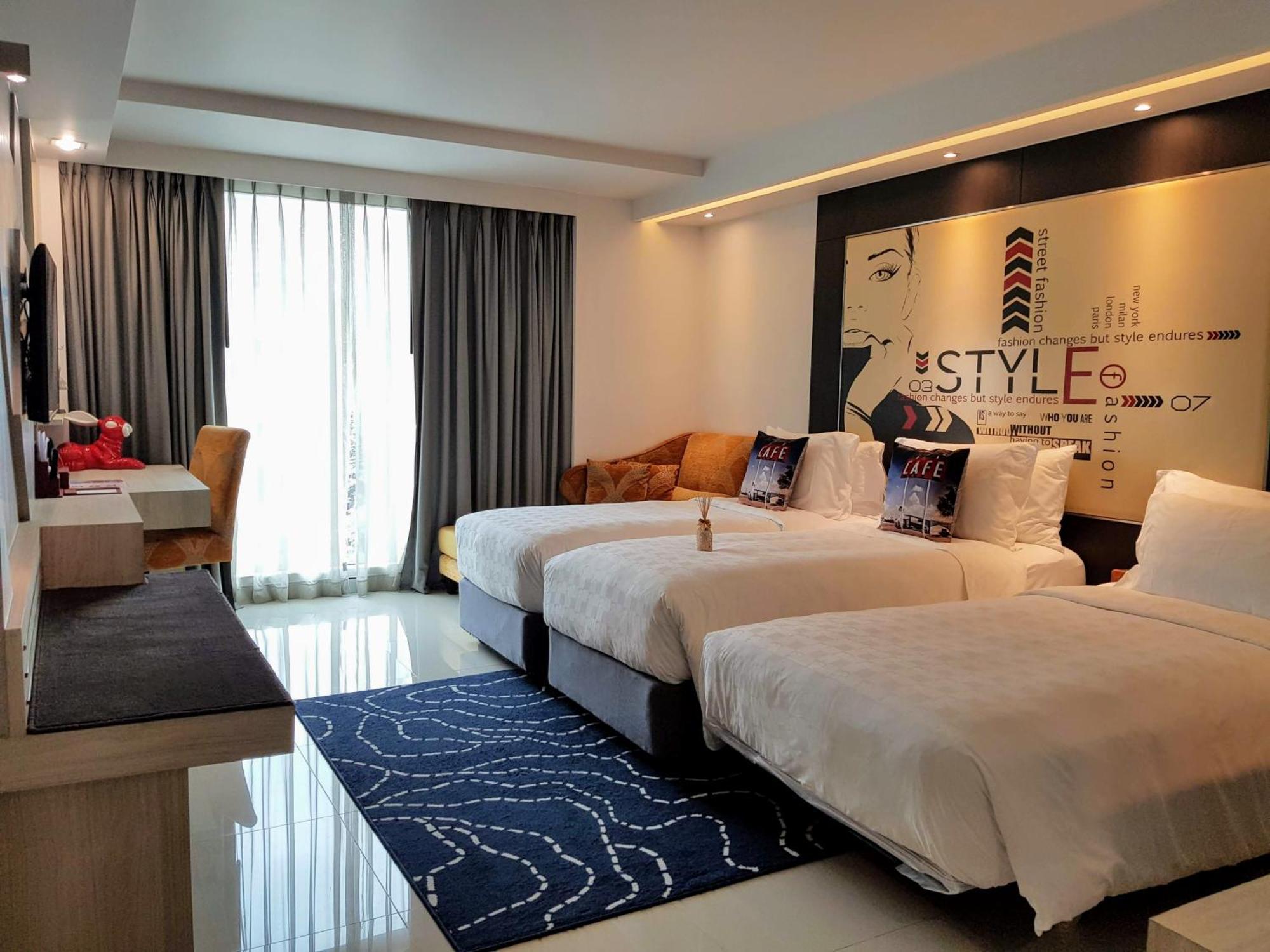 Triple Room,1584665374:JPEG