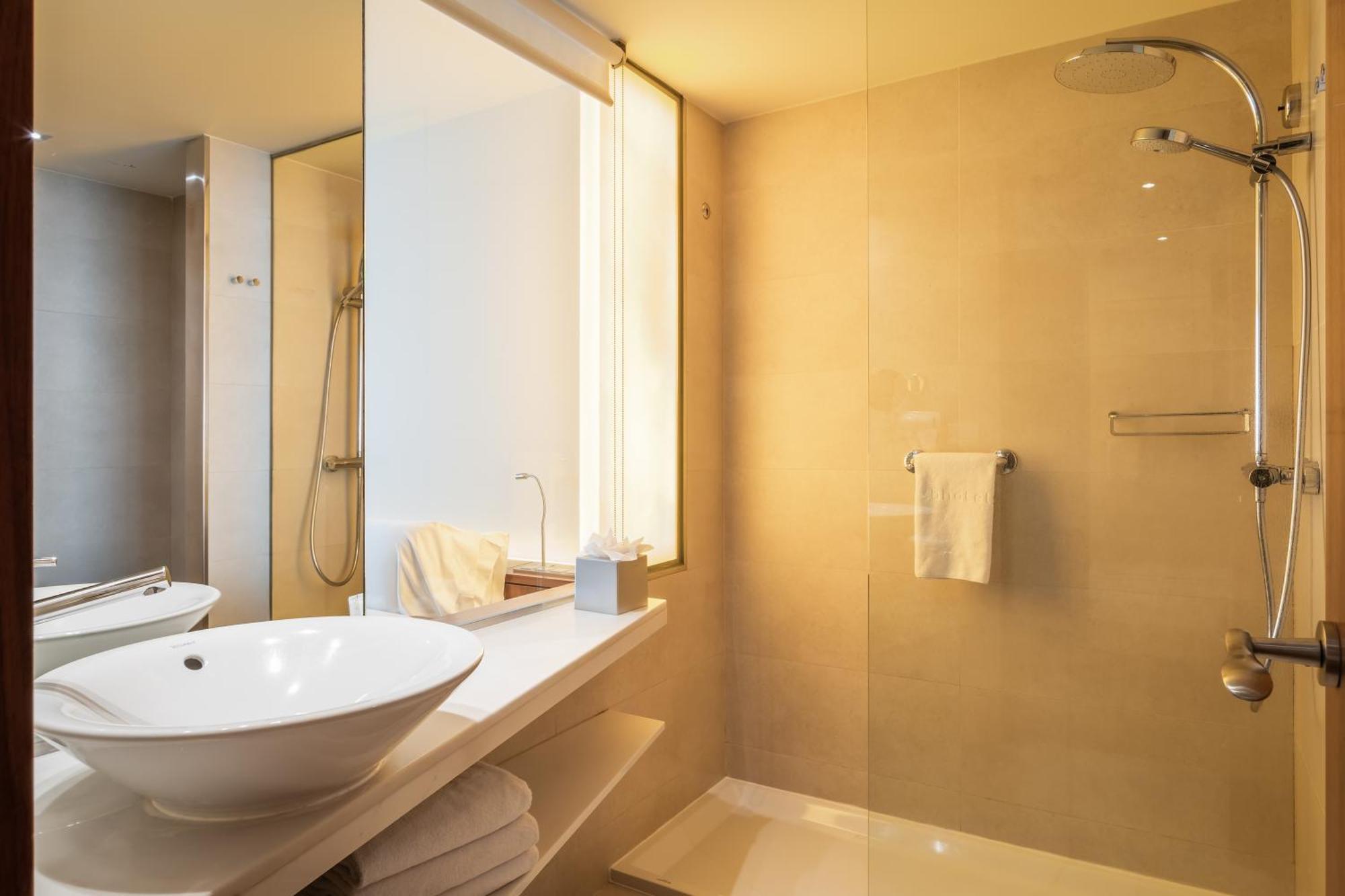 Double or Twin Room,1586109652:JPEG