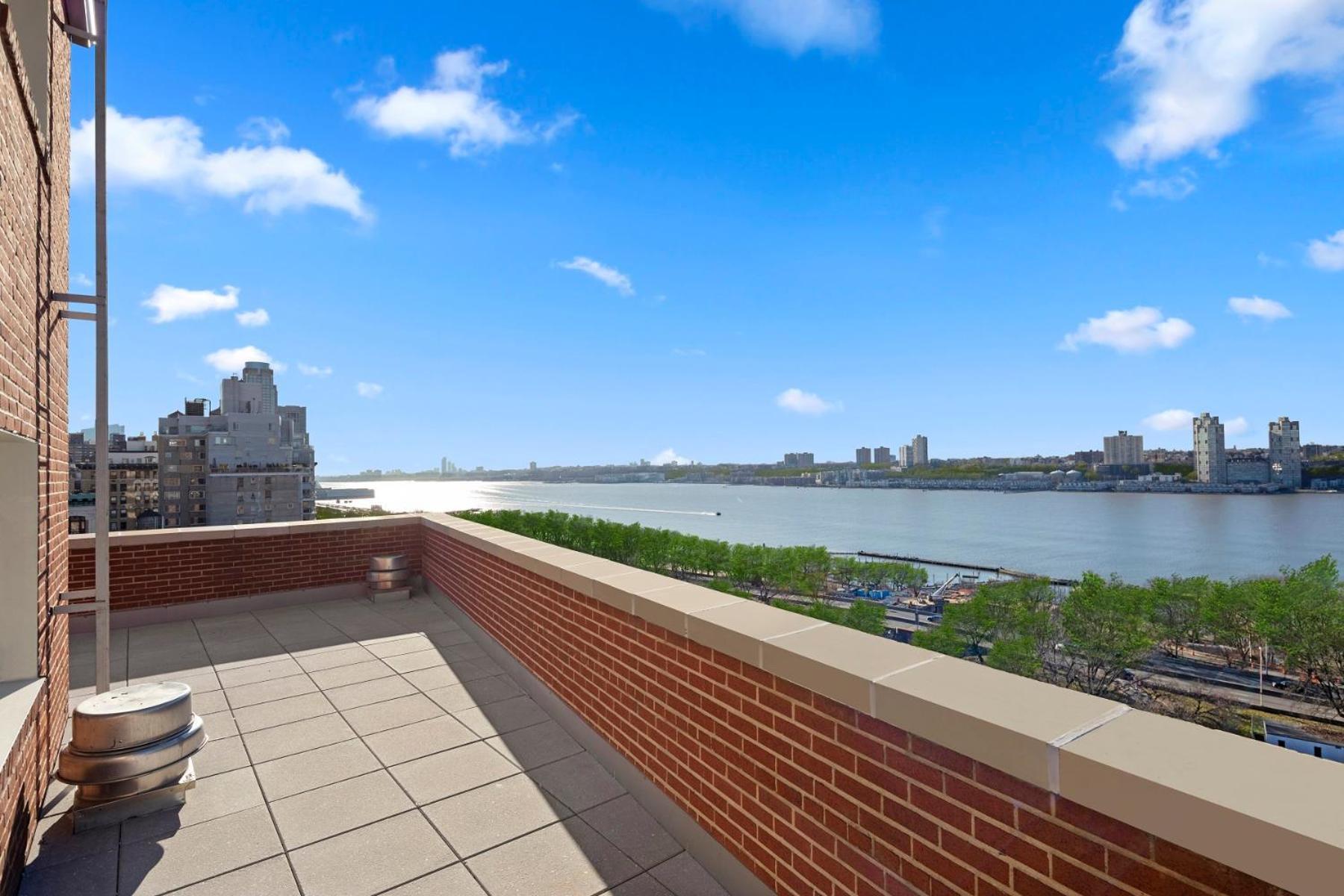 River View Penthouse Suite Balcony