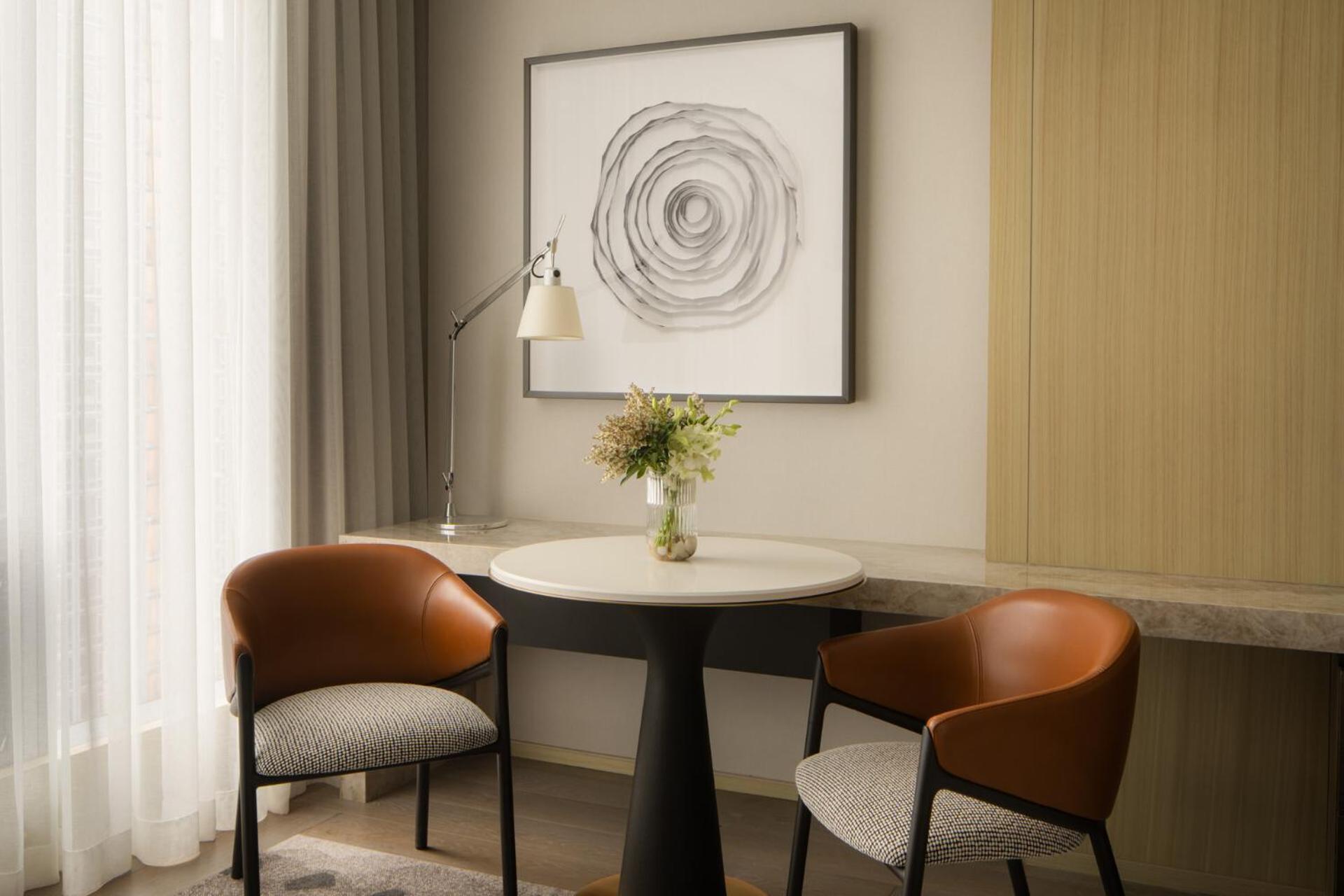 Yorkville Premier King Room