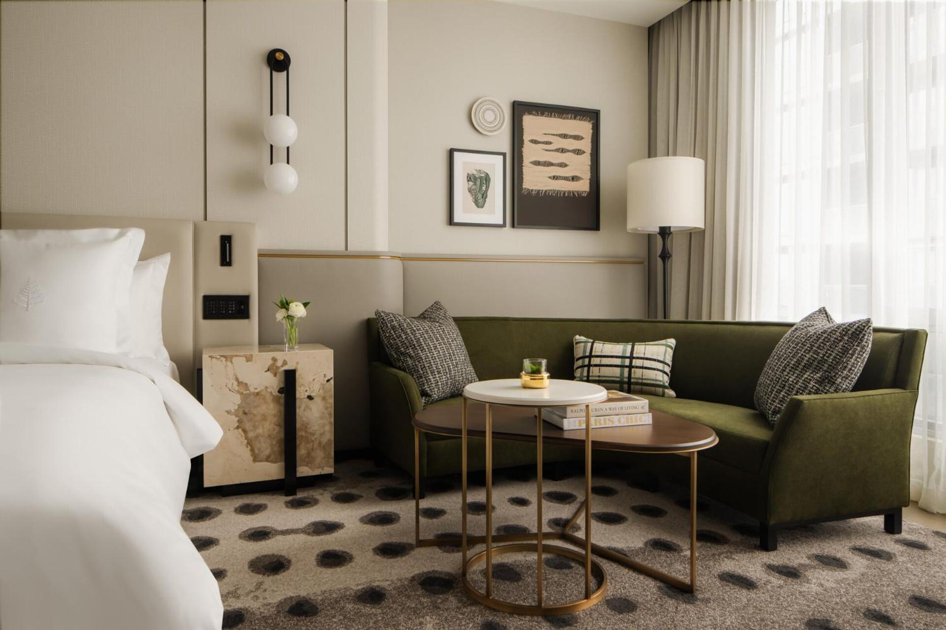Yorkville Premier King Room