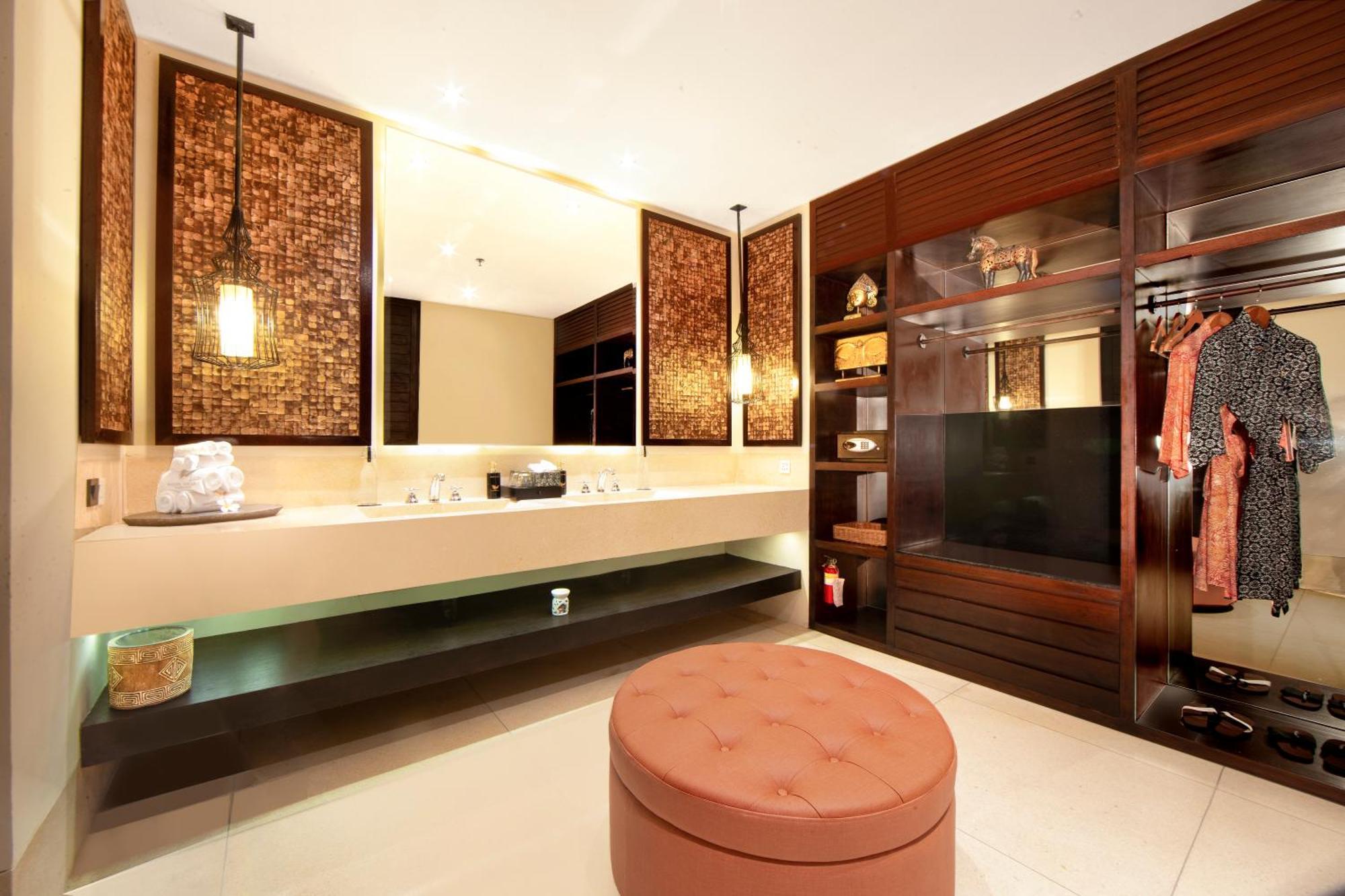 Presidential Royal Suite Daily Sunset Yoga Afternoon Tea
