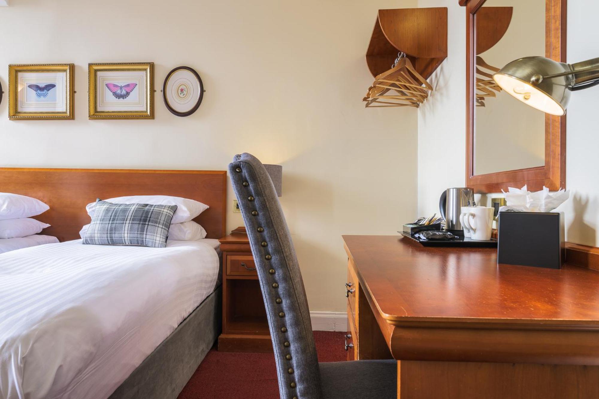 Standard Twin Room Princes Street View