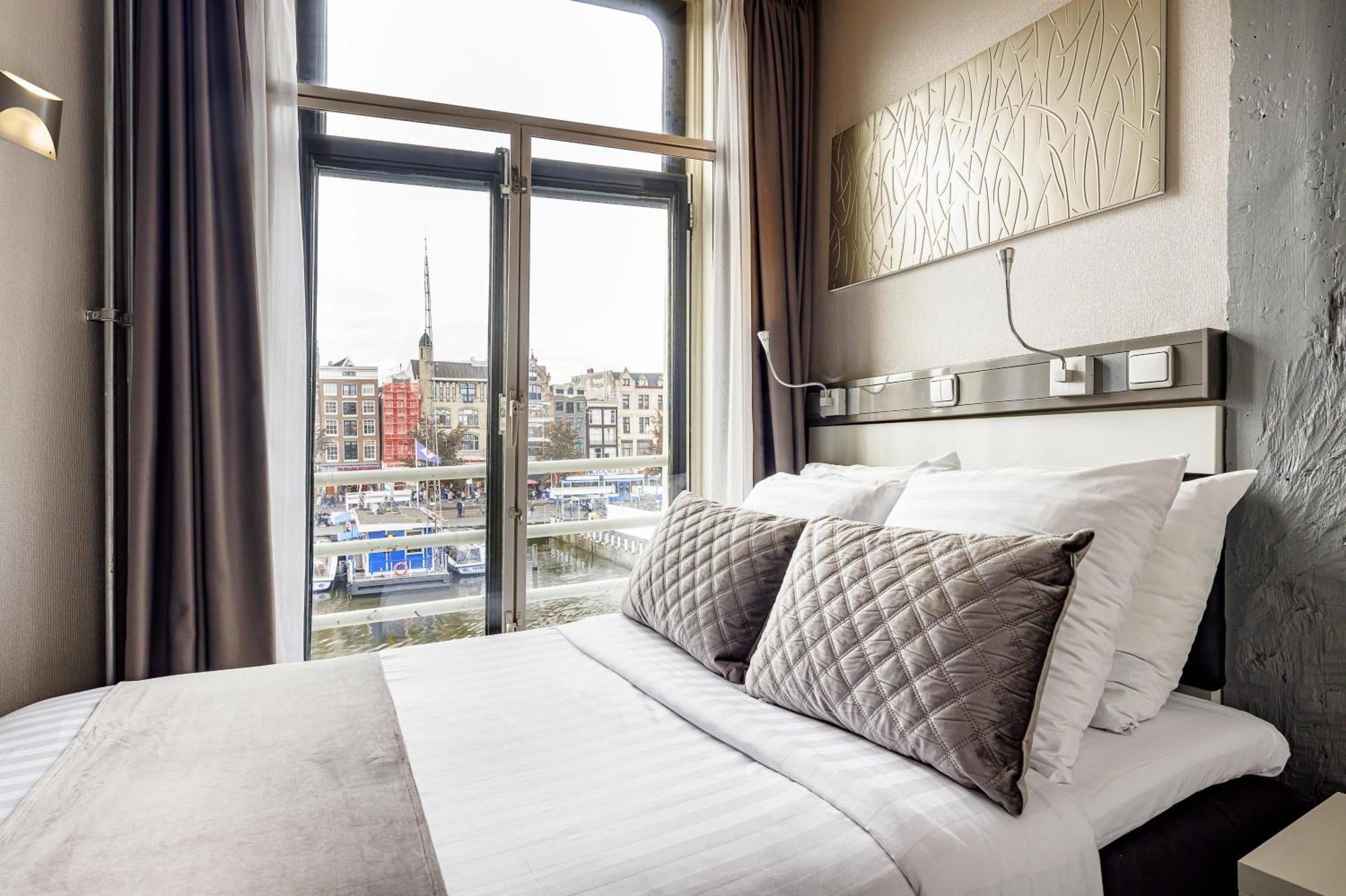 Small Double Room Canal View