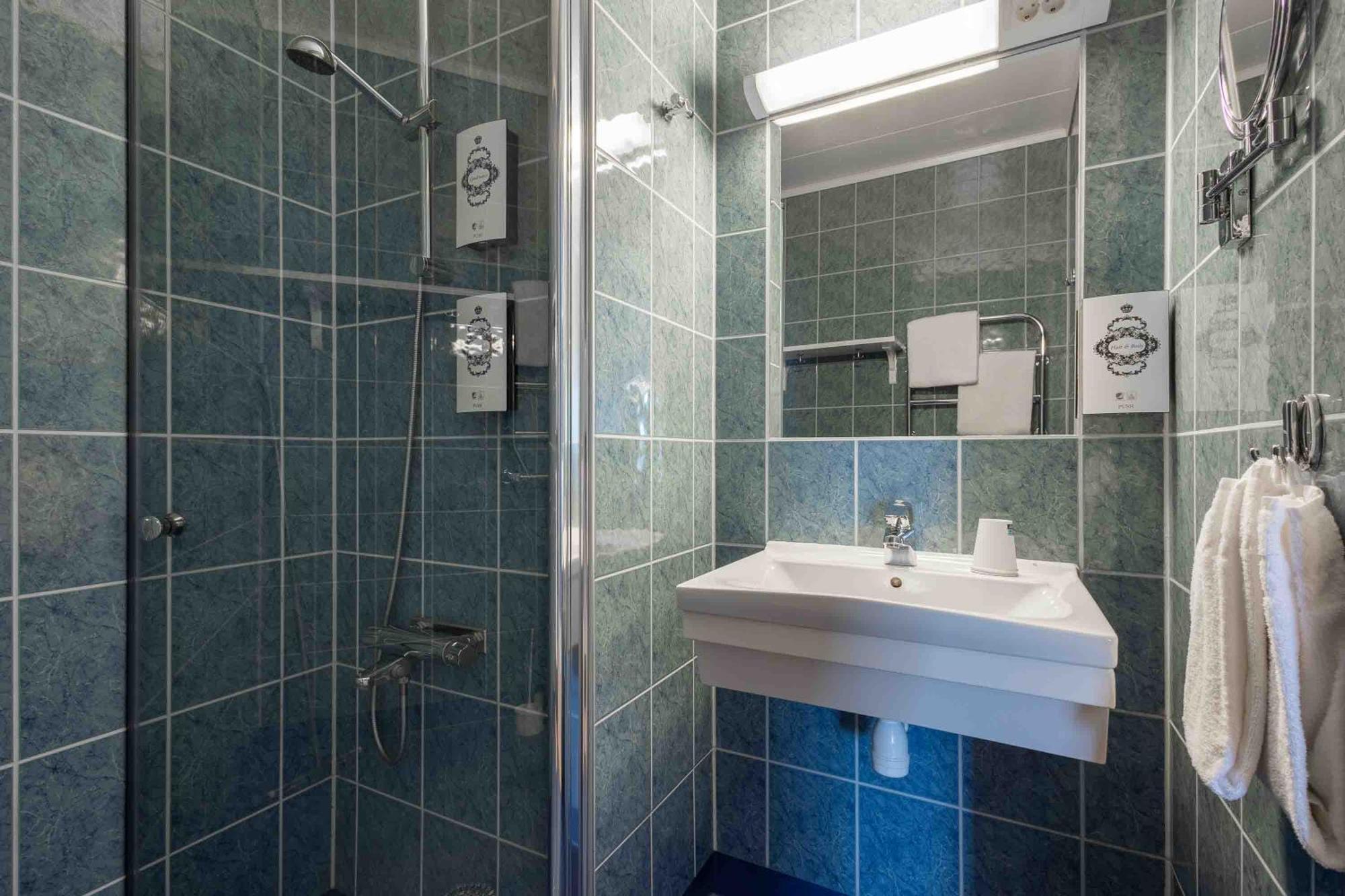 Single Room Sea View Spa