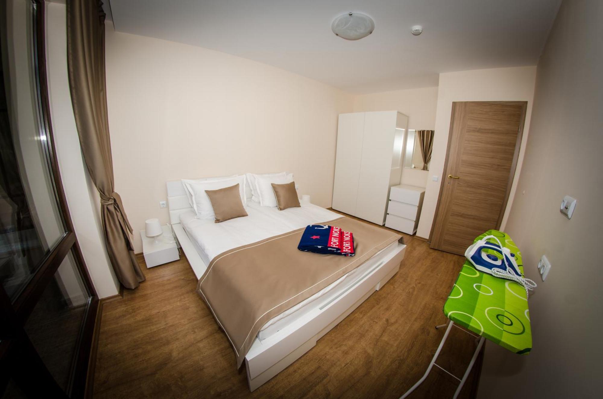 Two-Bedroom Apartment with Balcony (6 Adults )