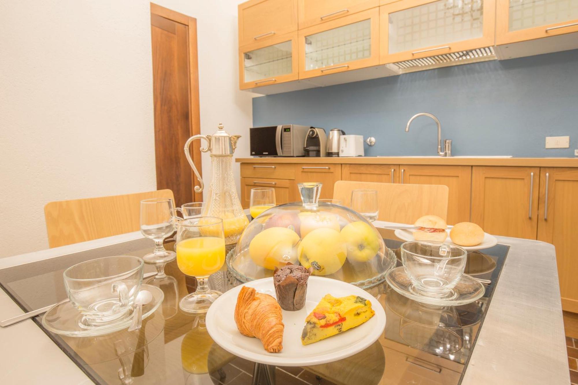 Superior Two-Bedroom Apartment Terrace City View
