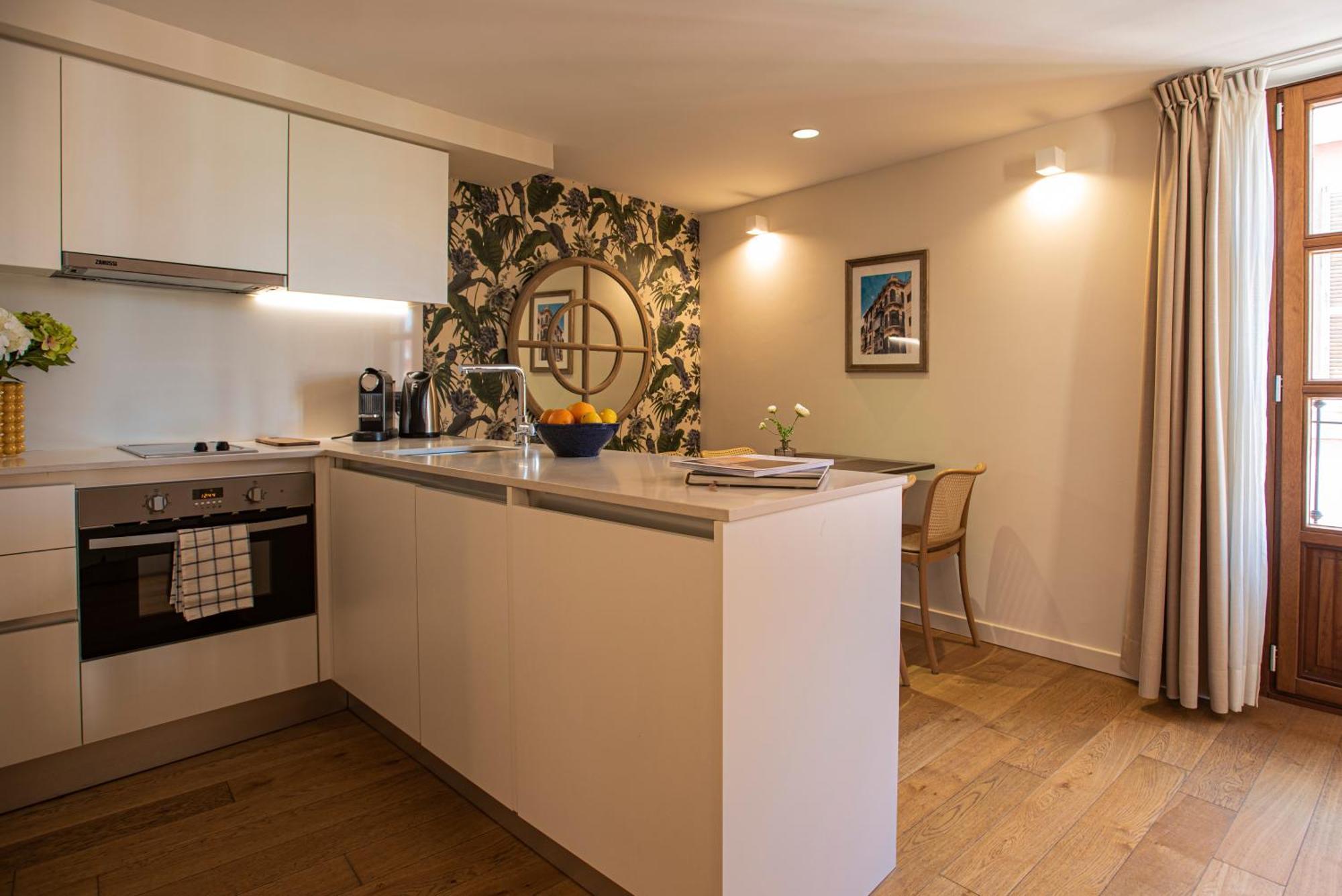 Premium Deluxe Suite