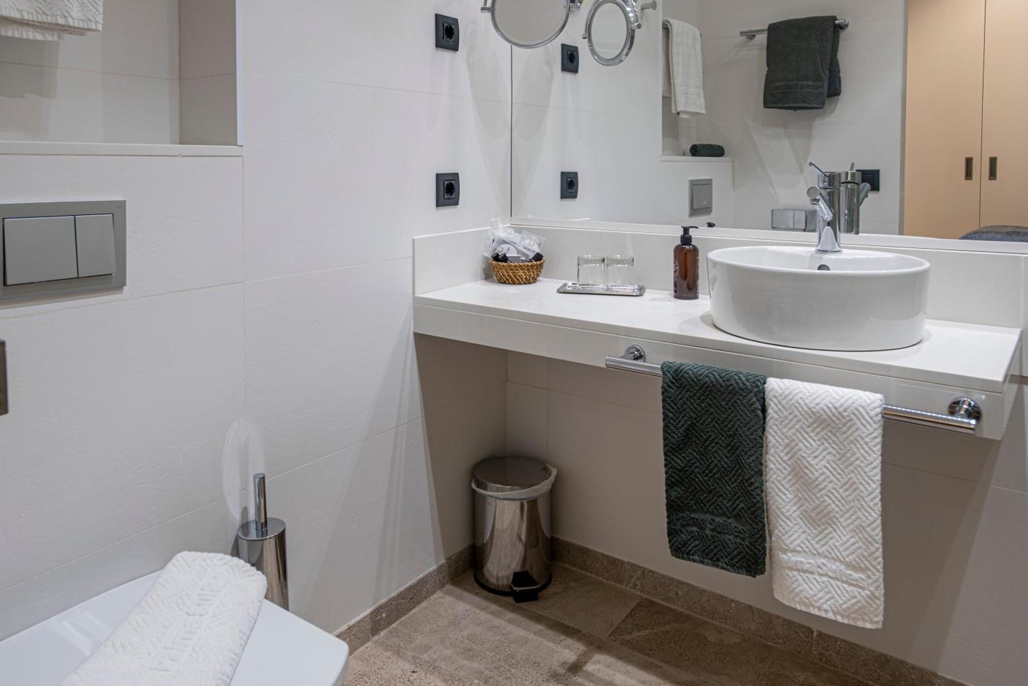 Standard Suite