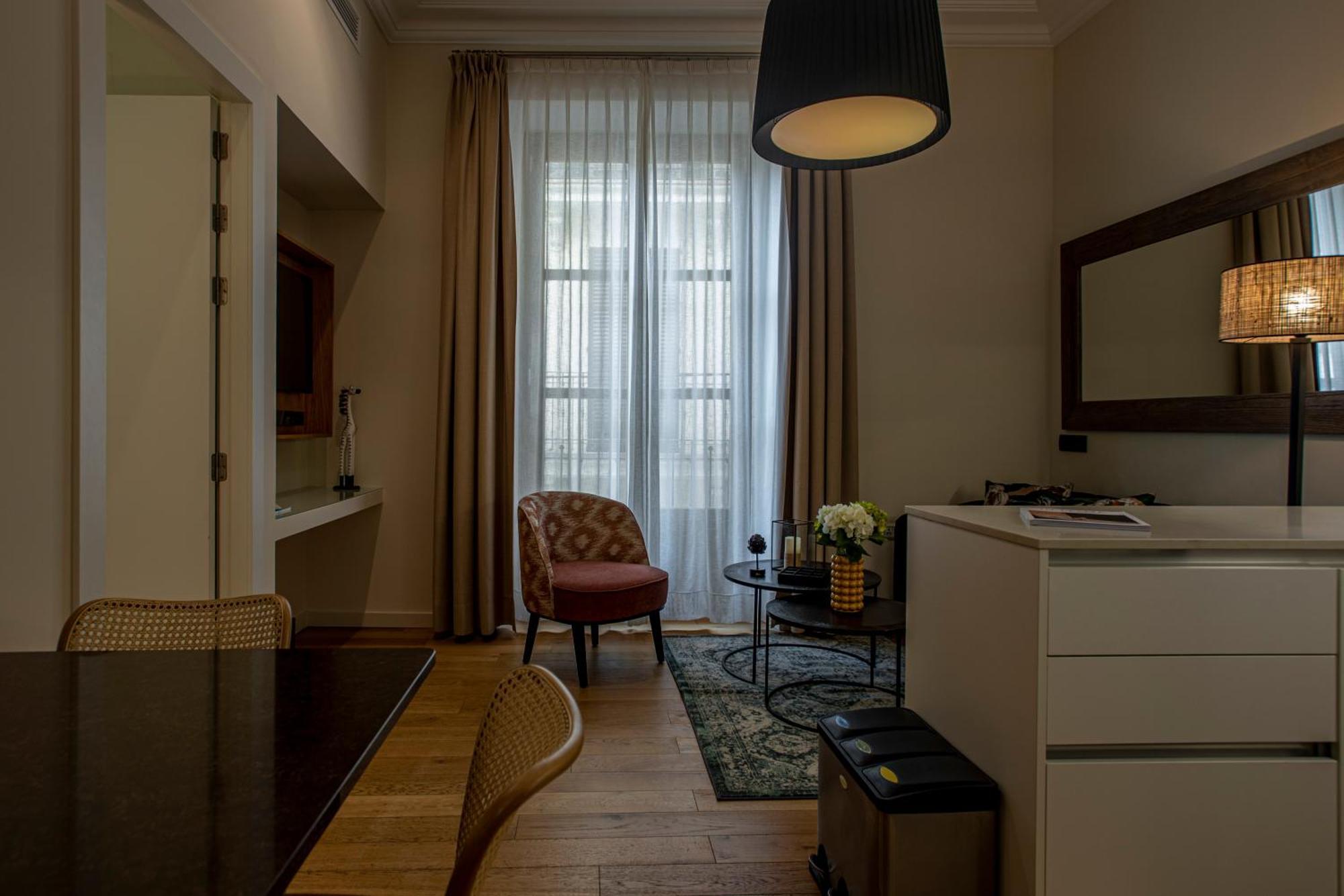 Standard Suite