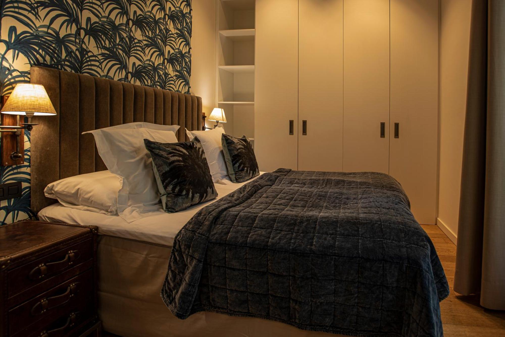Standard Suite