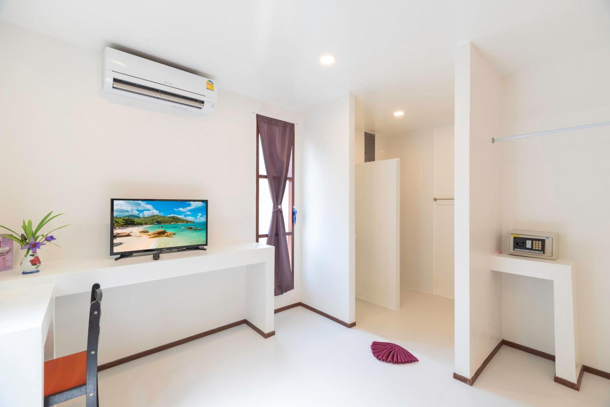 2 Bedroom Gardenside Connecting,1589467184:JPEG