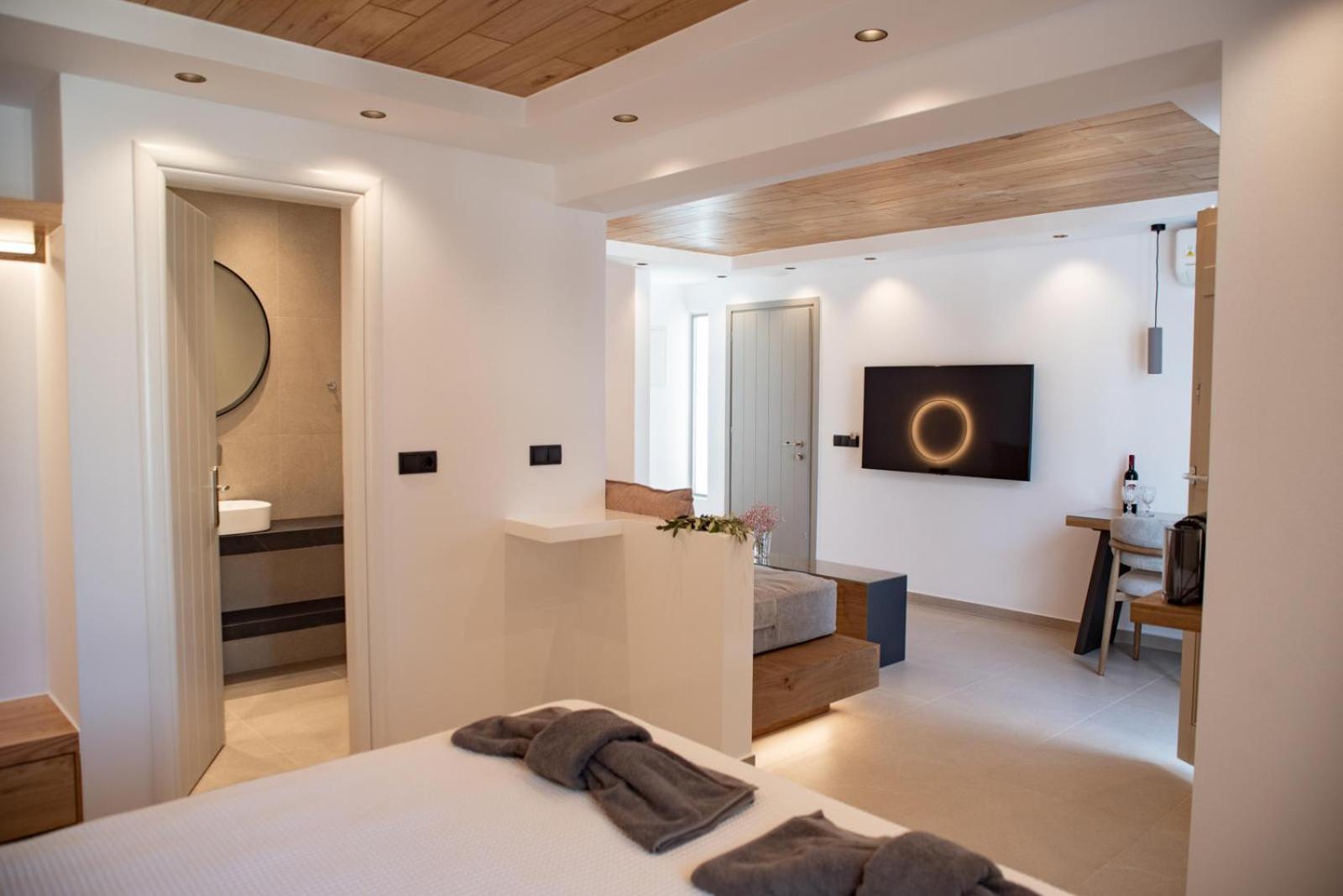 Junior Suite,1589553854:JPEG