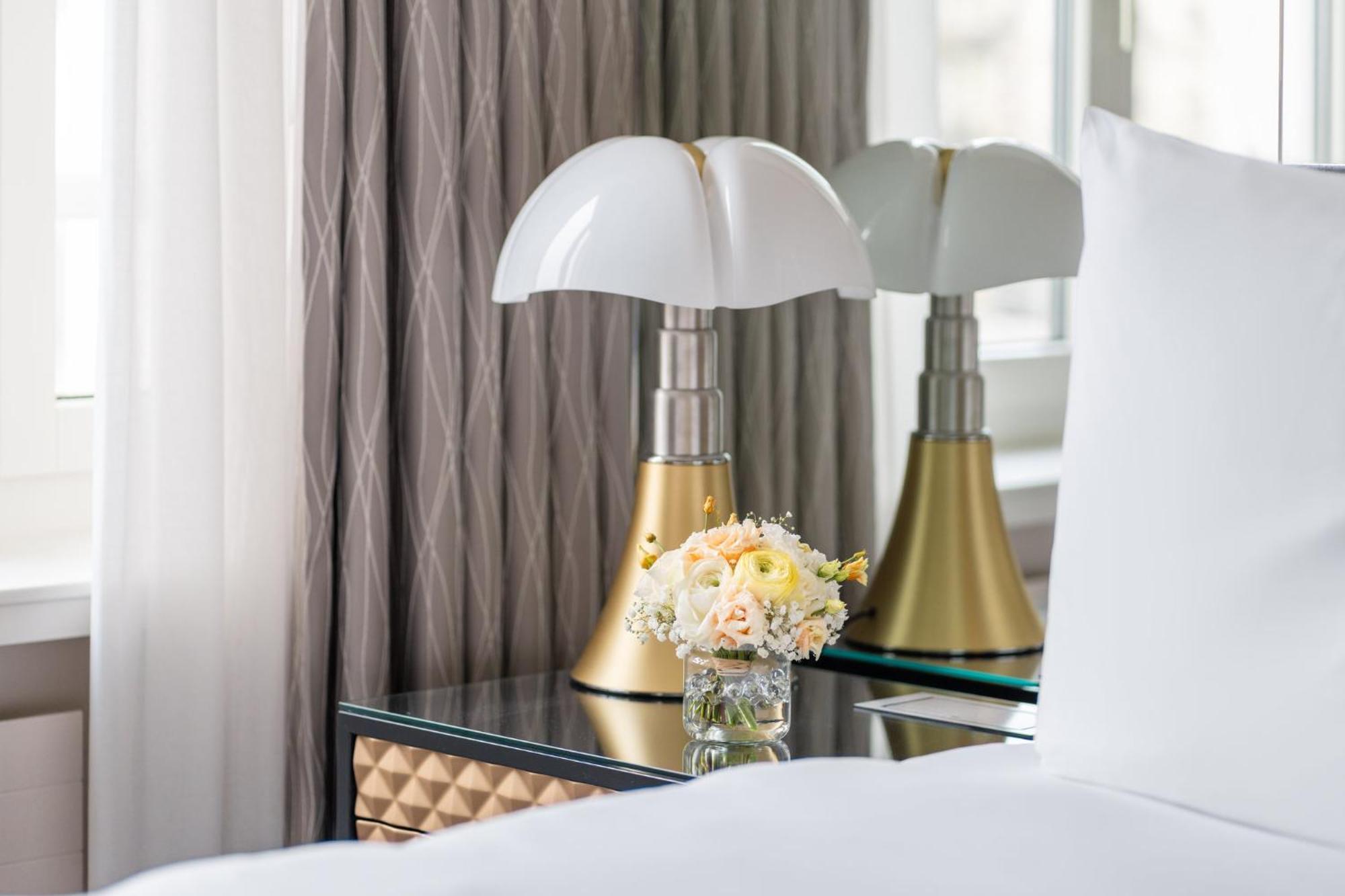 River View Corner Suite King