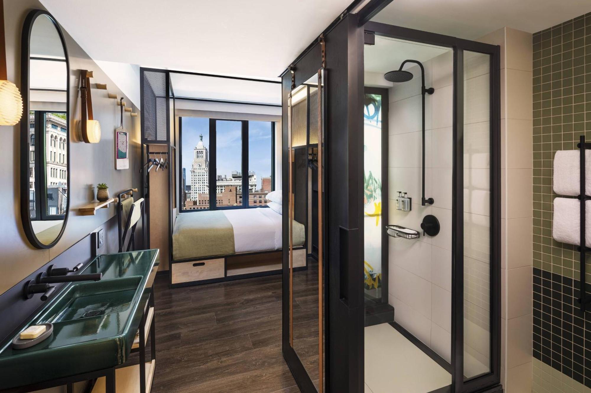 Queen Room Roll Shower Mobility Access