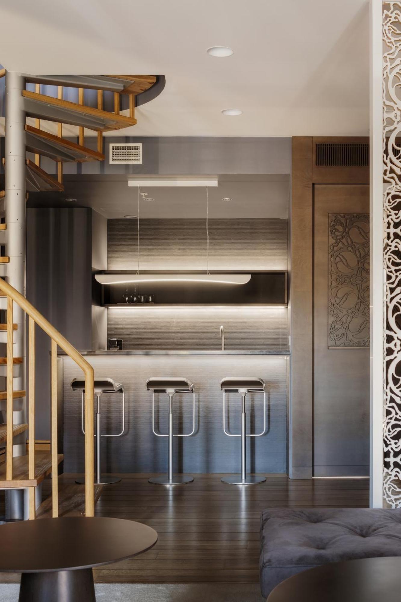 Penthouse Suite