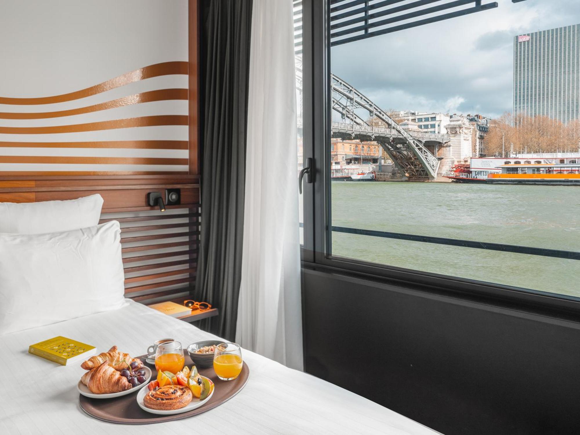 Double Room Seine River View