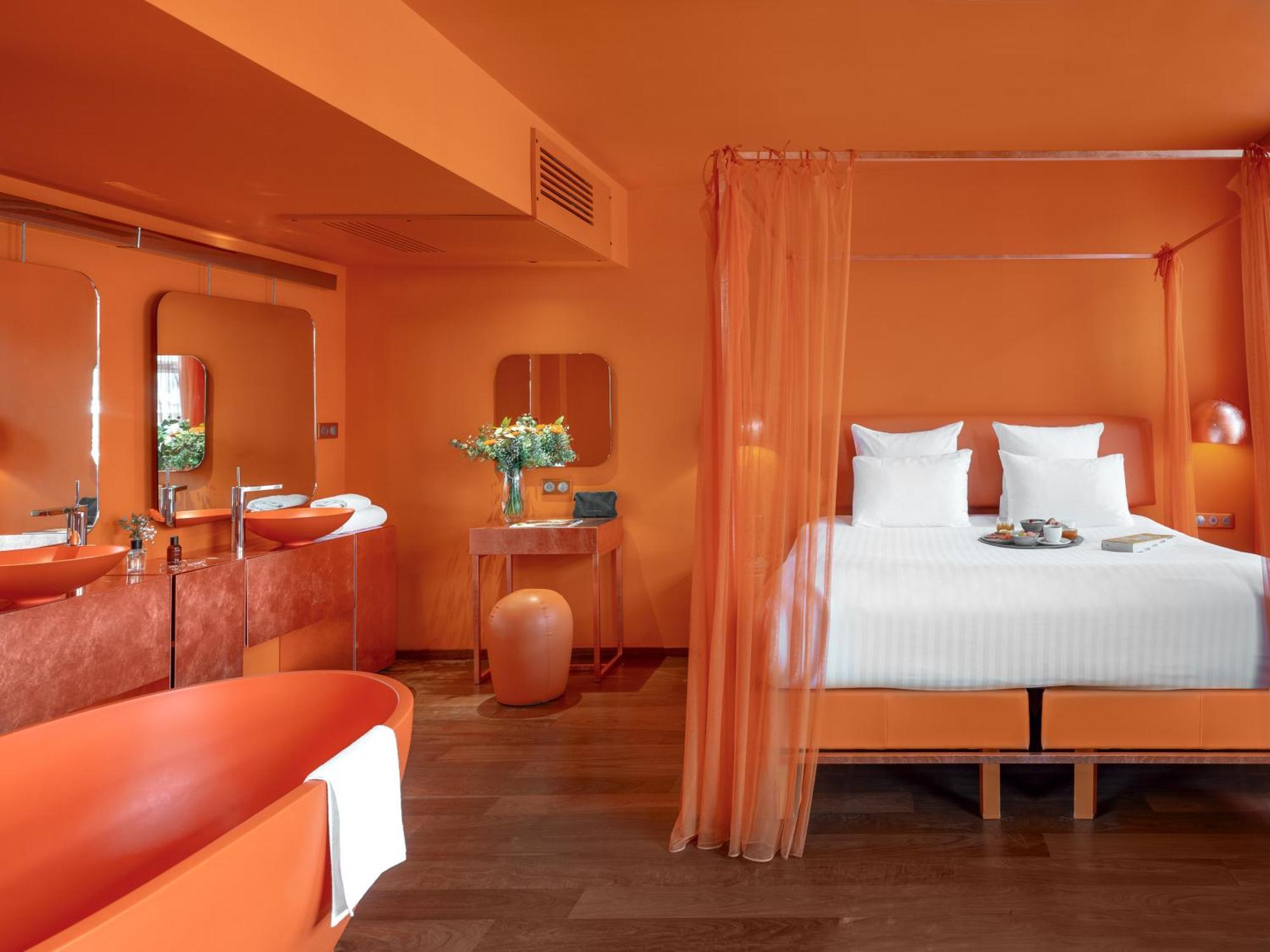 Designer Sunset Suite