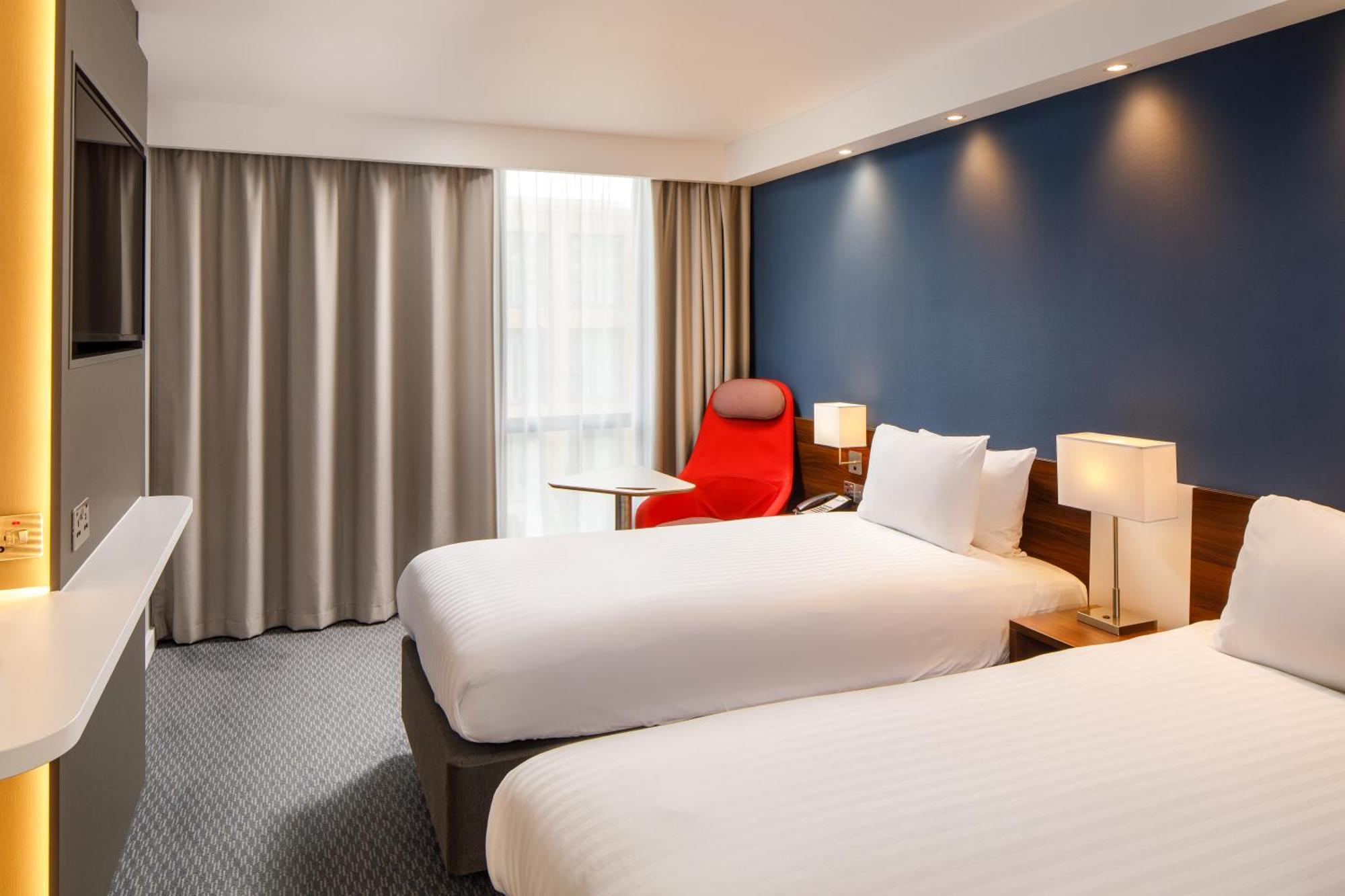 Standard Twin Room Hot