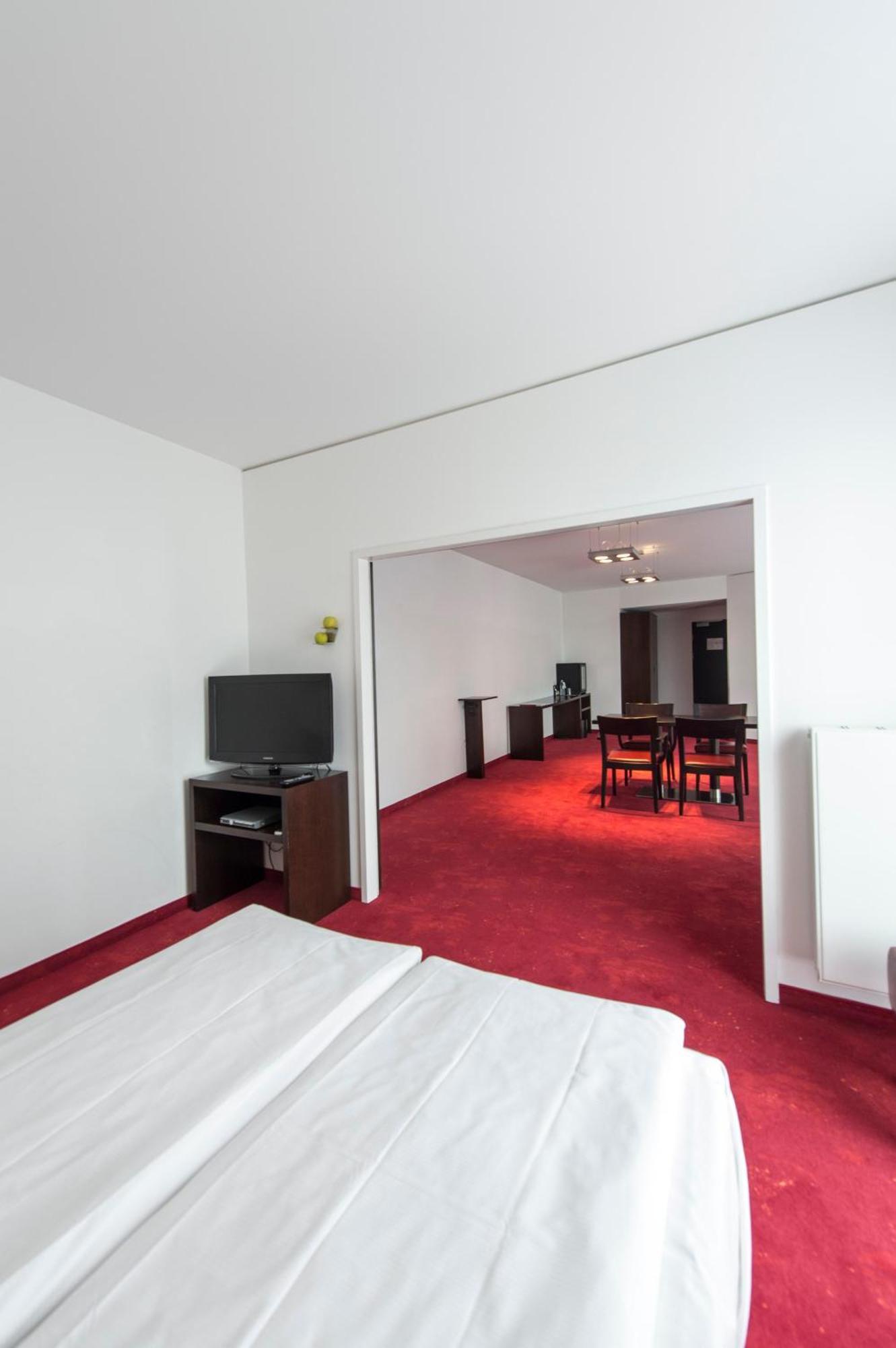 Business-suite