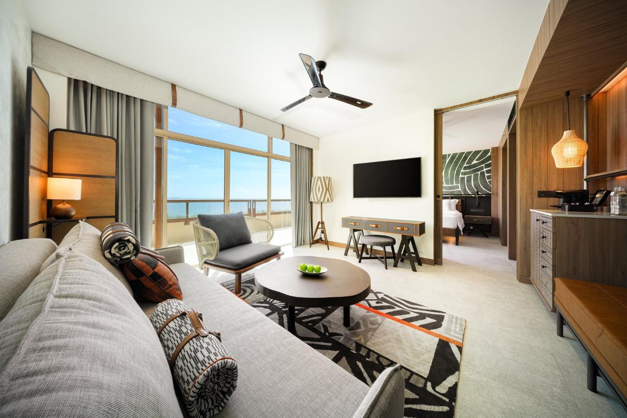 Mirage Suite King