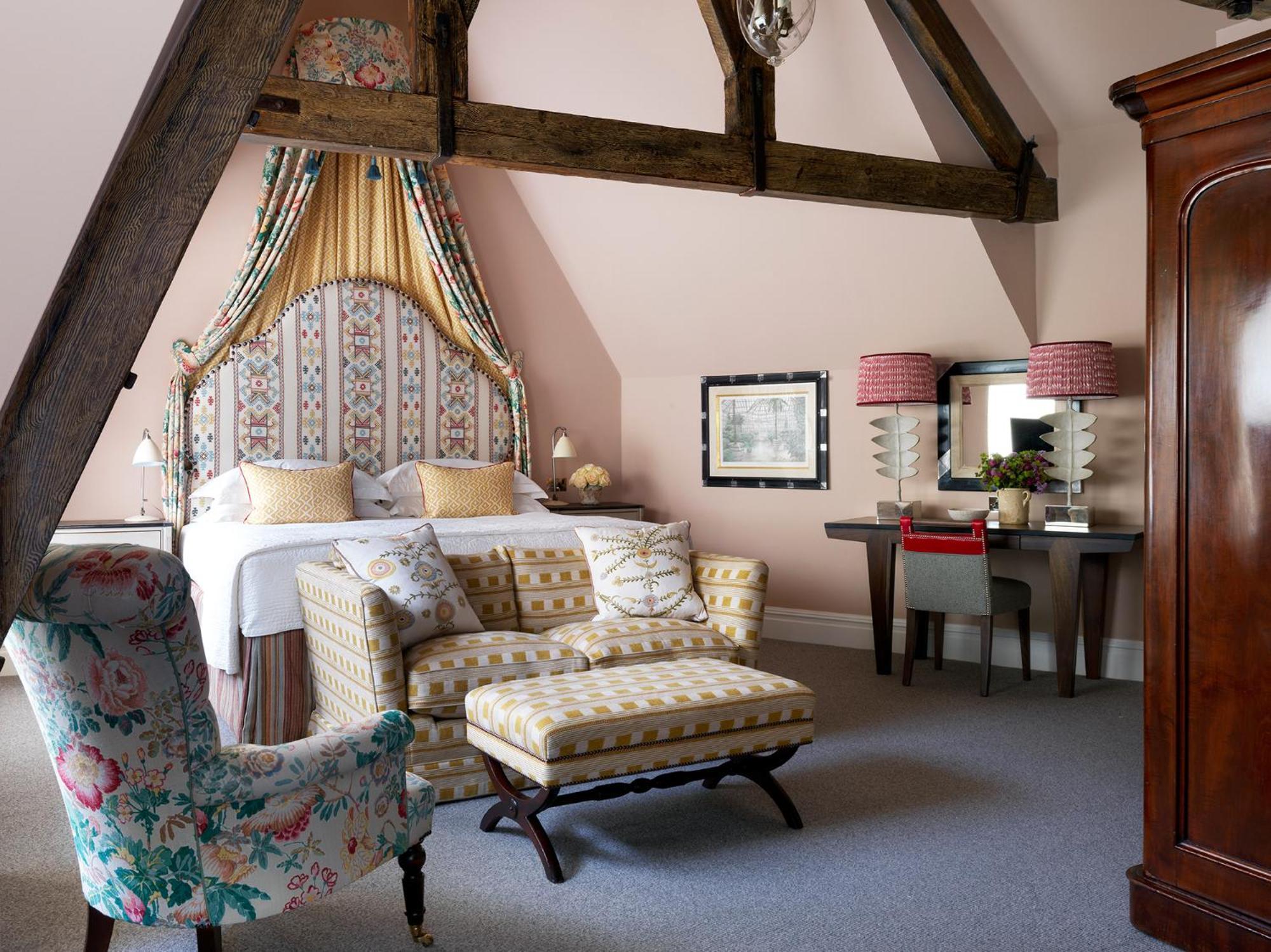 Junior Suite Attic