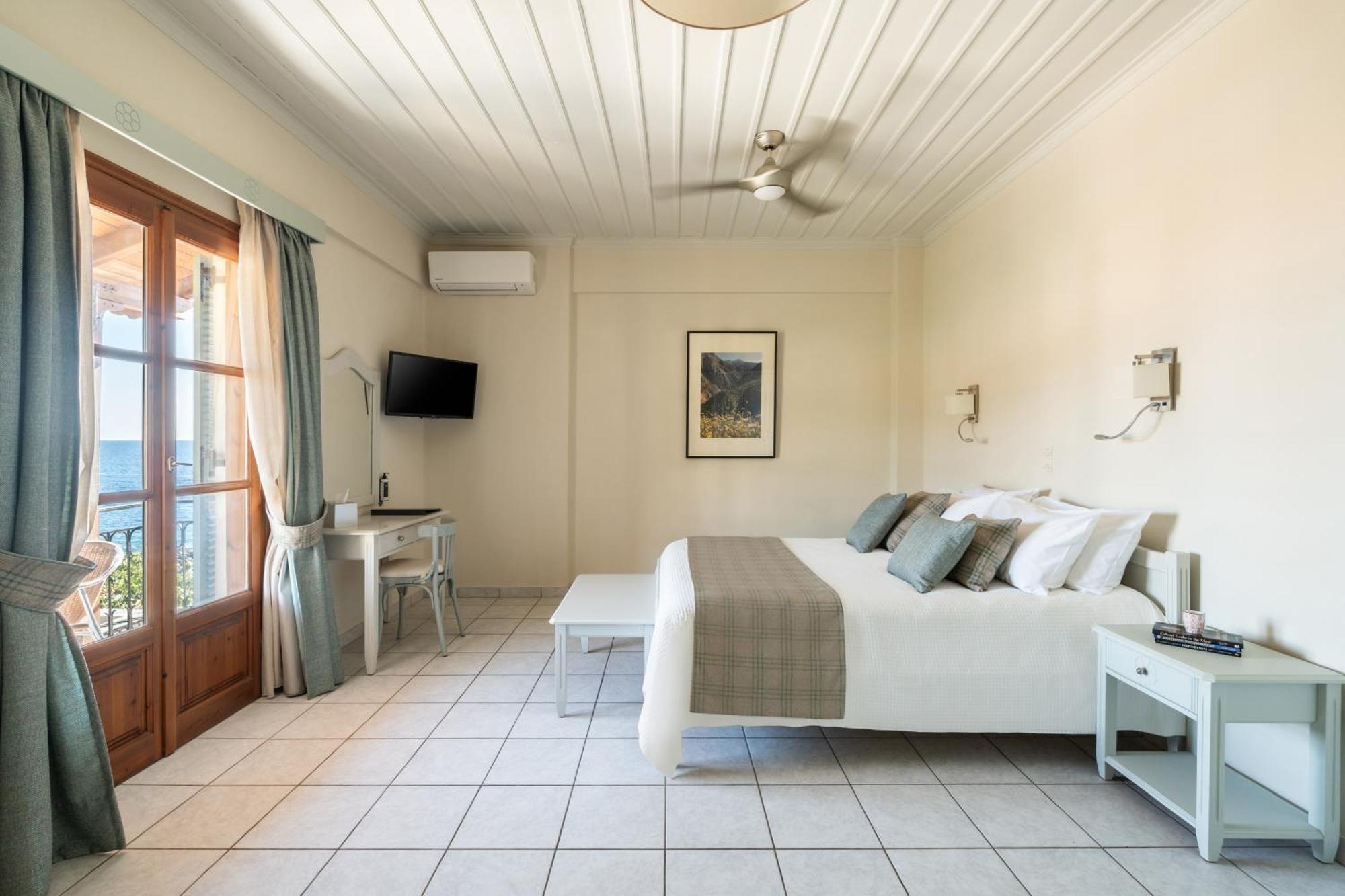 Two-Bedroom Apartment Side Sea View