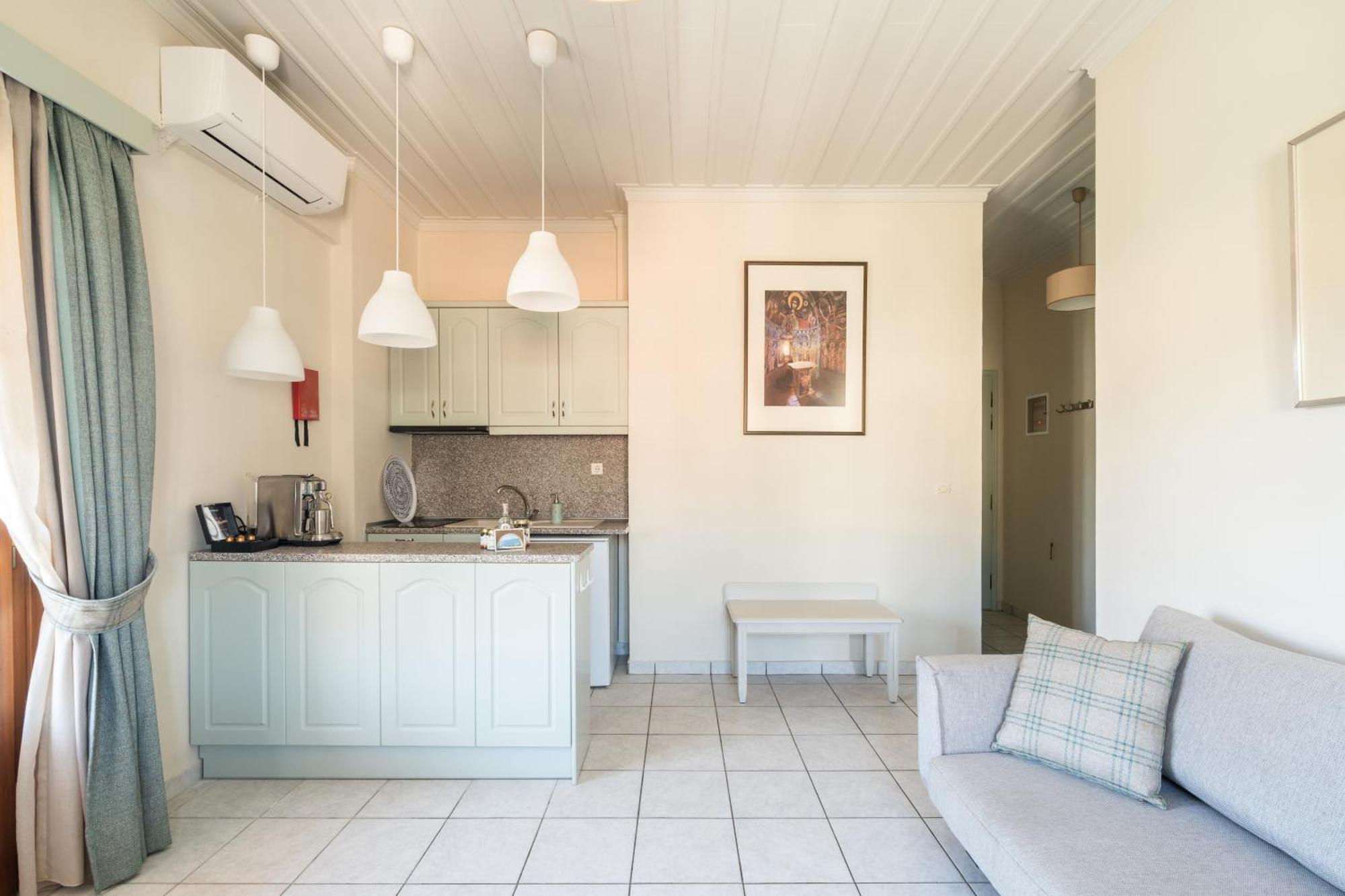 Two-Bedroom Apartment Side Sea View