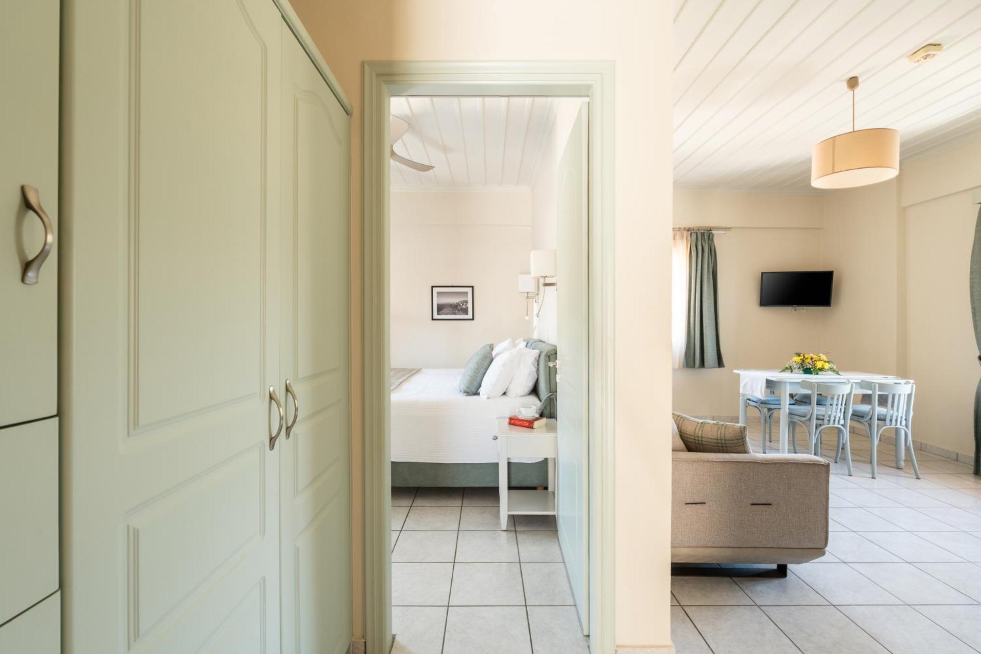Two-Bedroom Apartment Side Sea View
