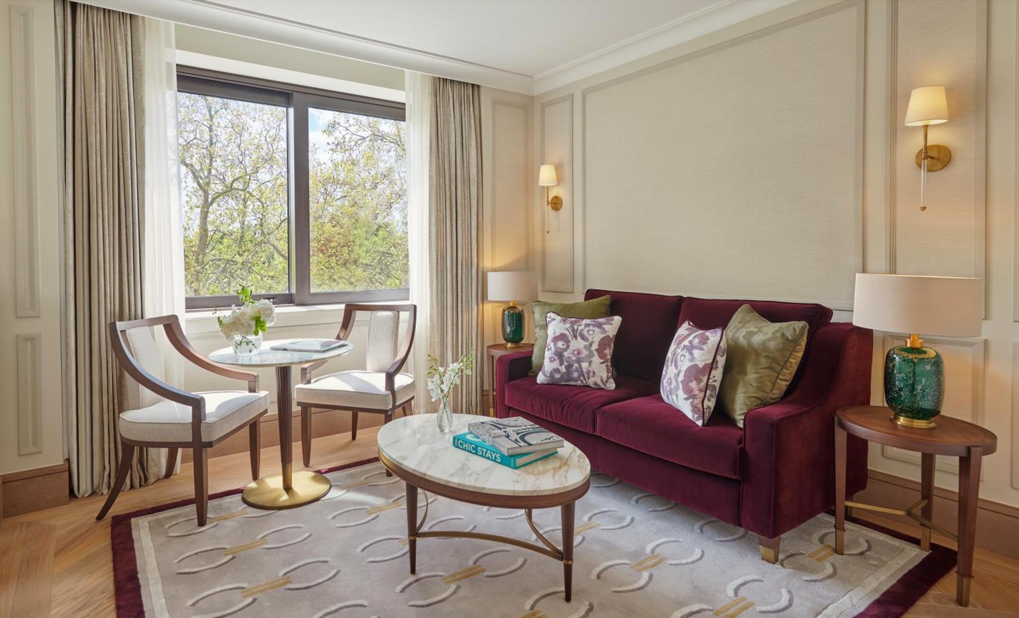 Garden Suite exclusive access to Cadogan private gardens