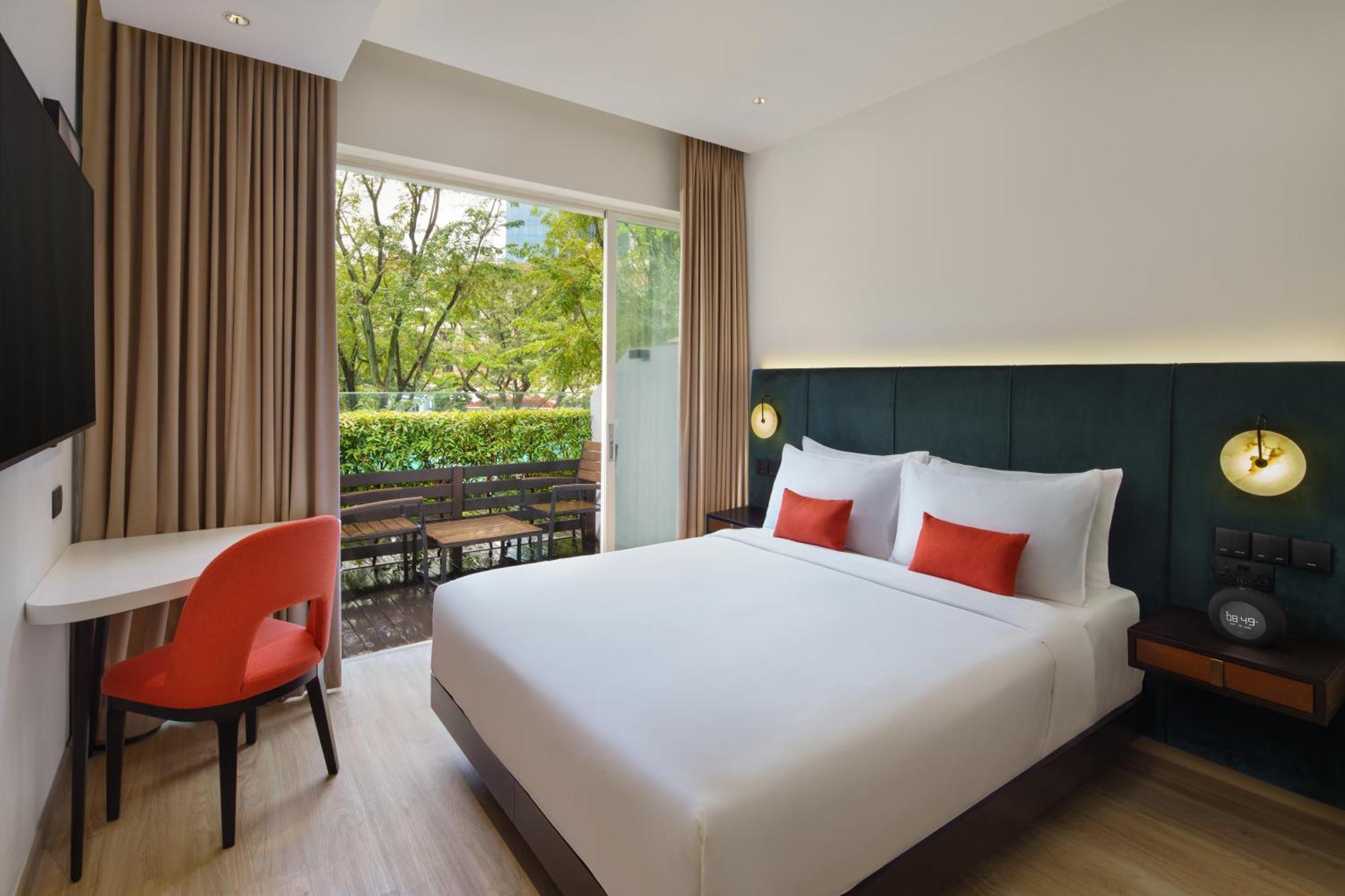 Premier Queen Room with Patio & Pool Access