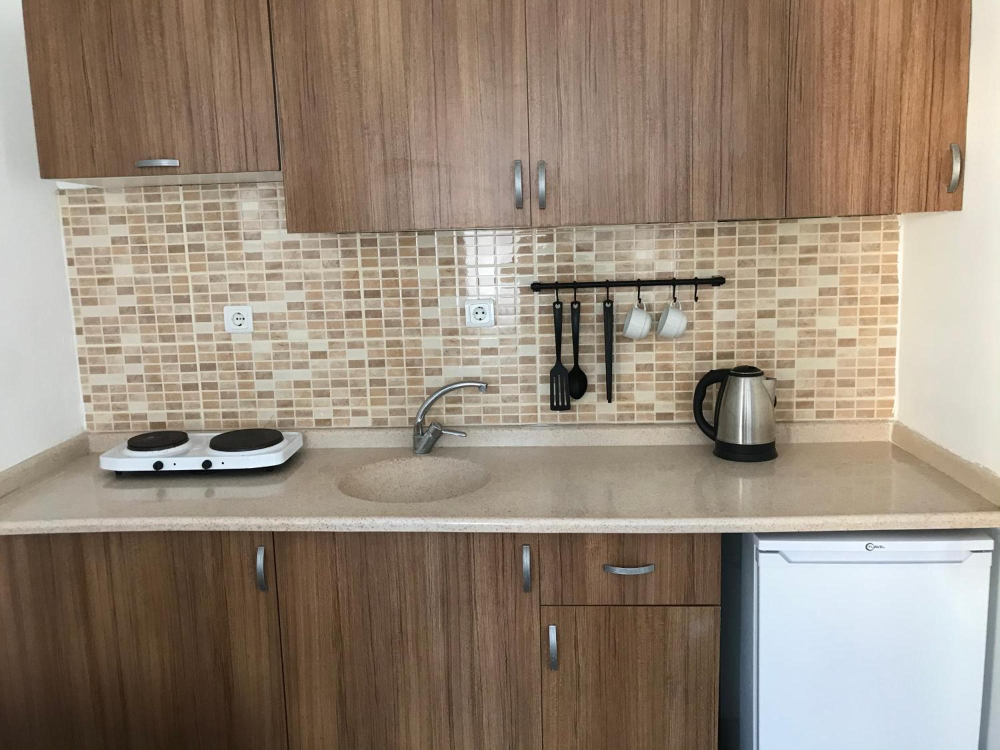 Studio Apartment with Balcony,1604083454:JPEG