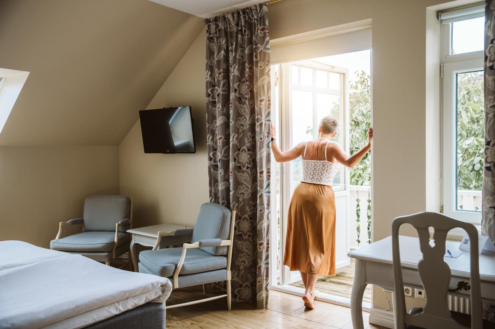 Double Room with Balcony and Sea View