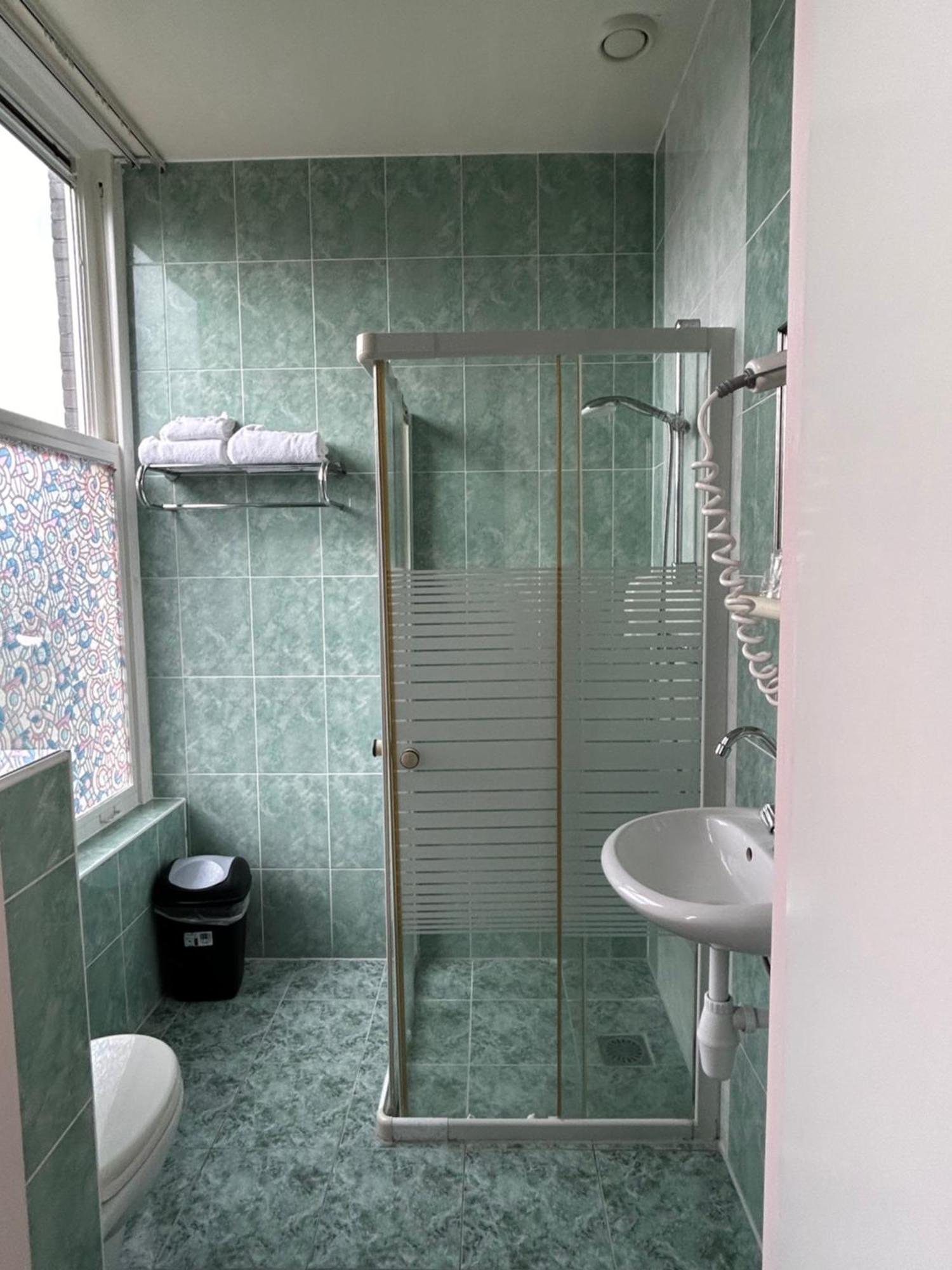 Double Room Private Bathroom