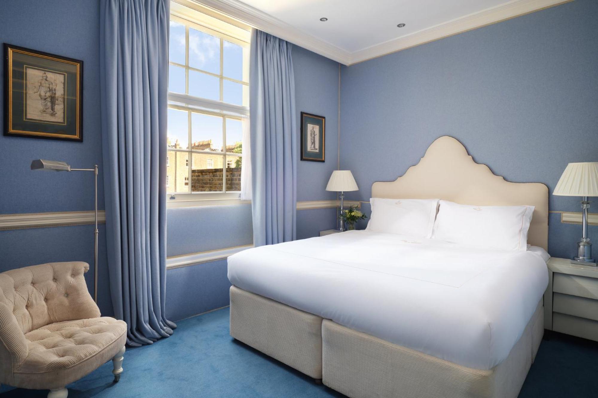 King Room Garden View
