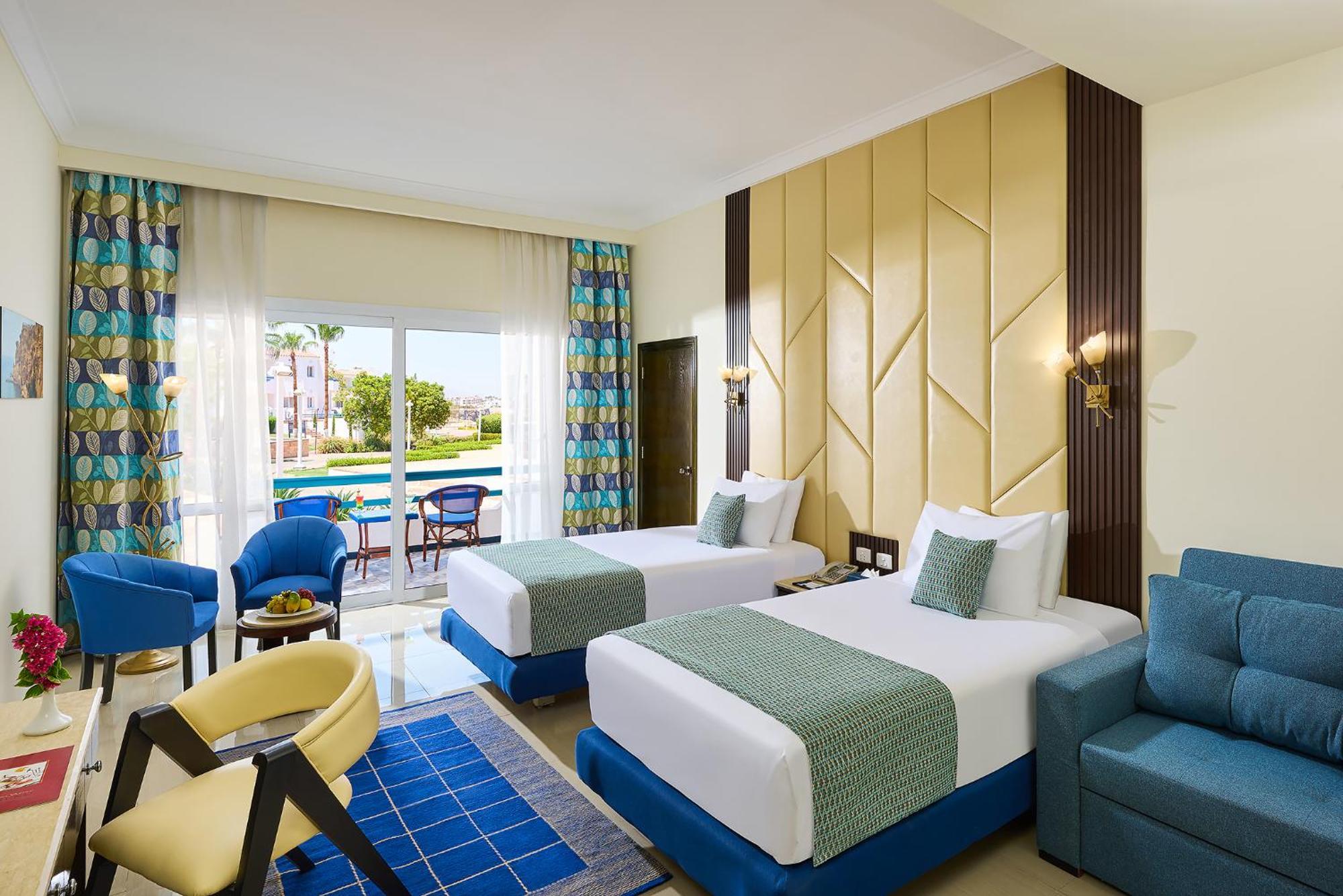 Deluxe Elegant Garden View Room