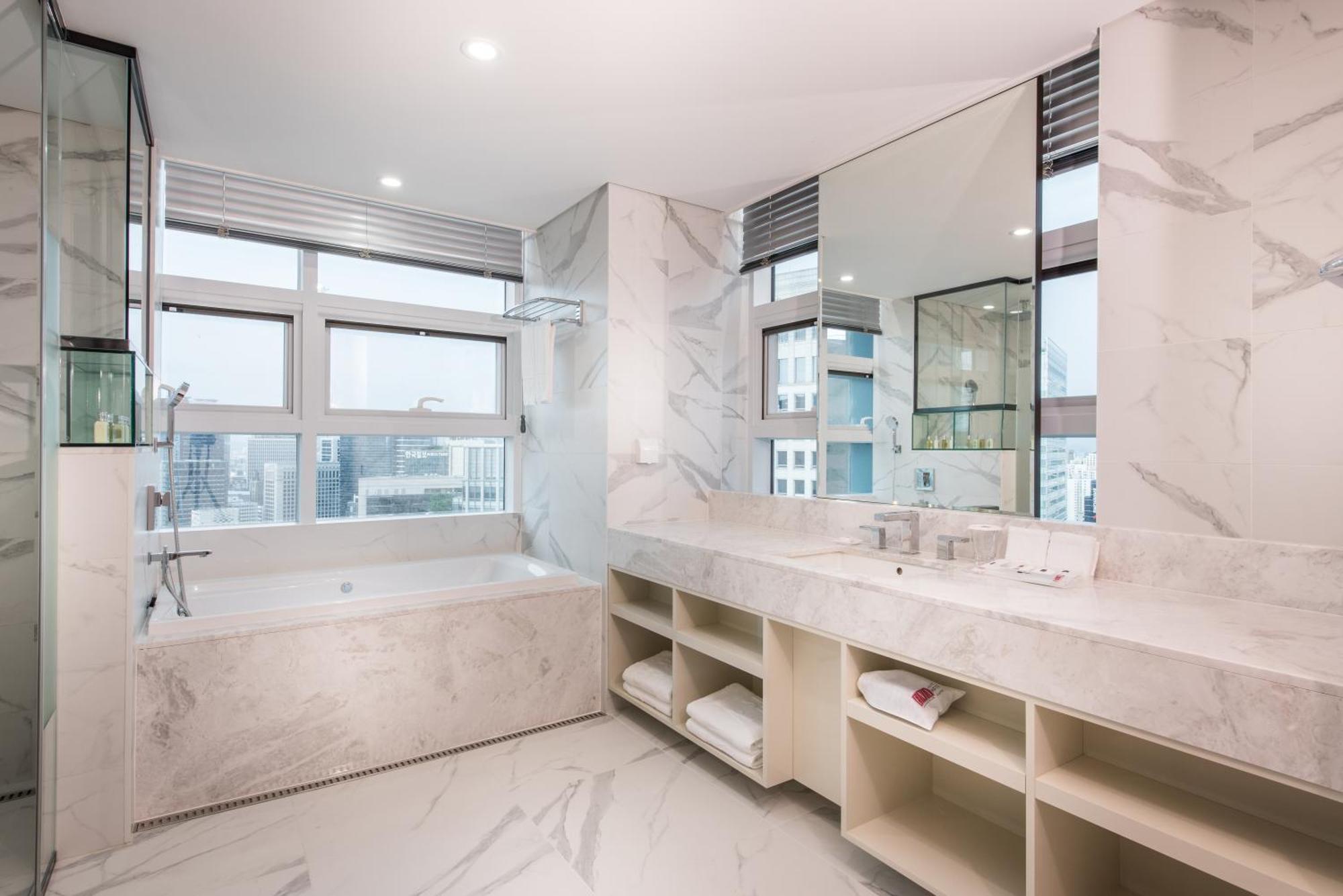 Presidential Suite