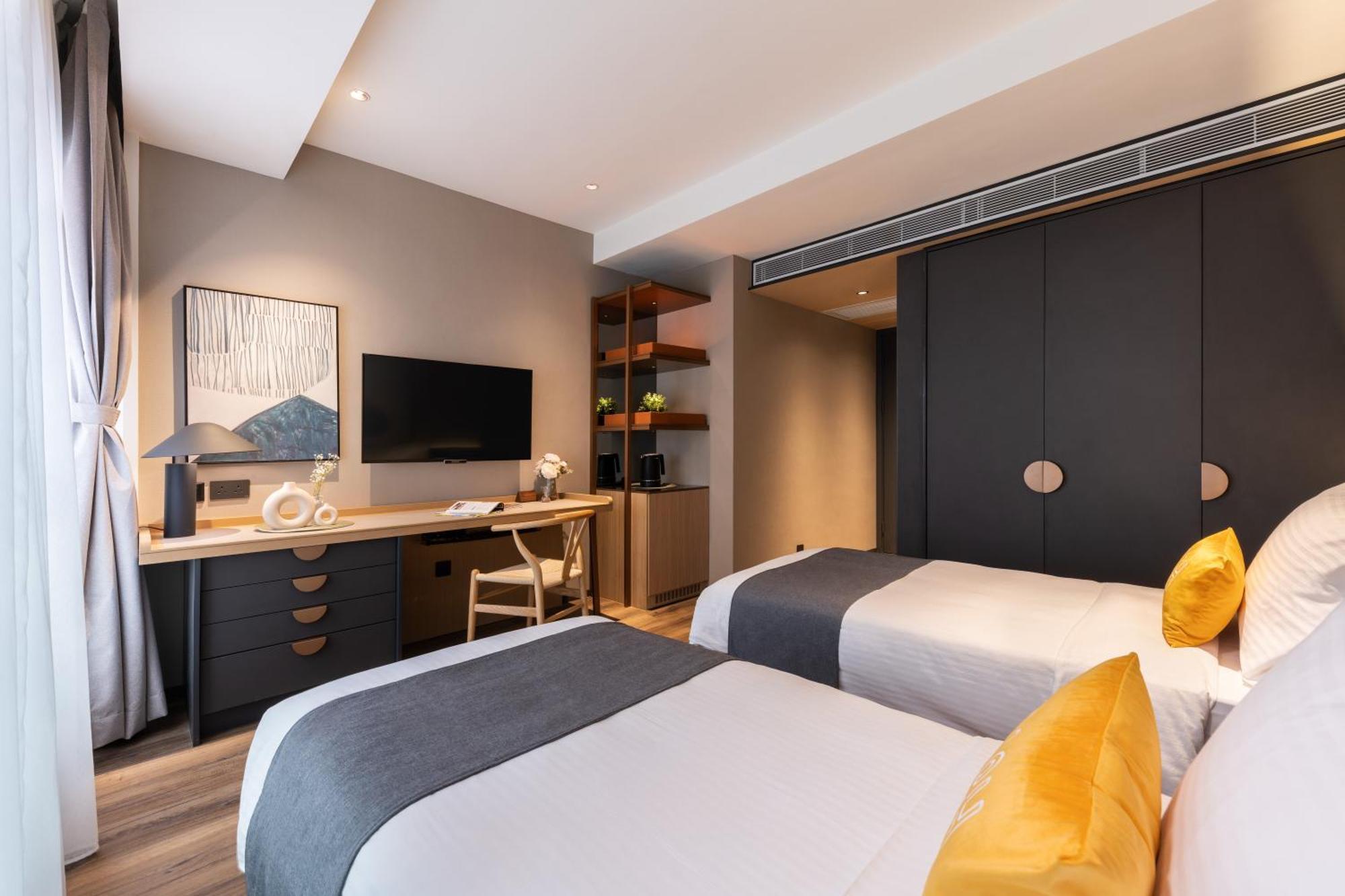 Deluxe Twin Room