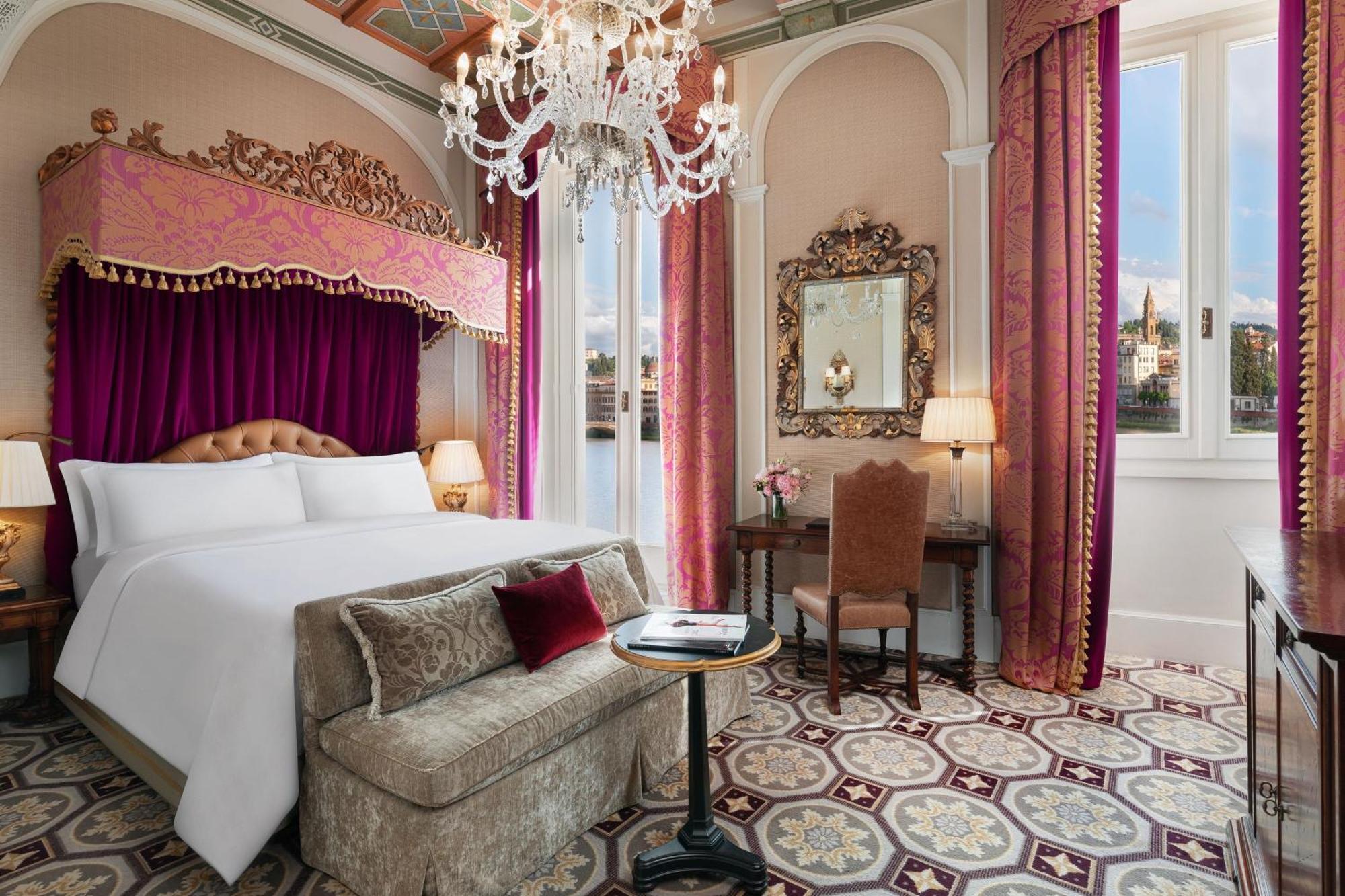 Arno River Deluxe Guest room One King,1609308715:JPEG