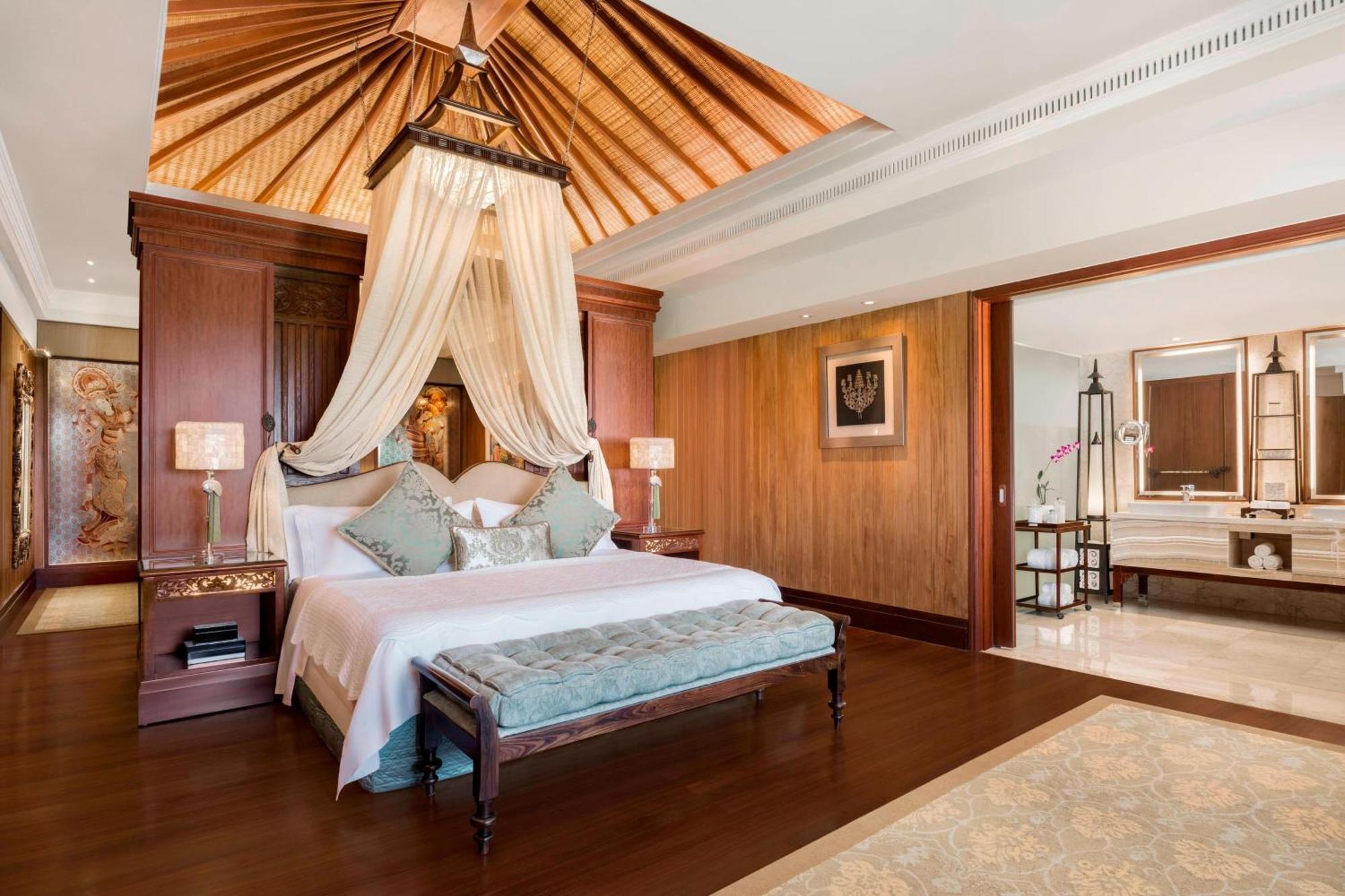 Grand Astor 2 Bedroom Presidential Suite Sea facing view Complimentary Airport Transfer