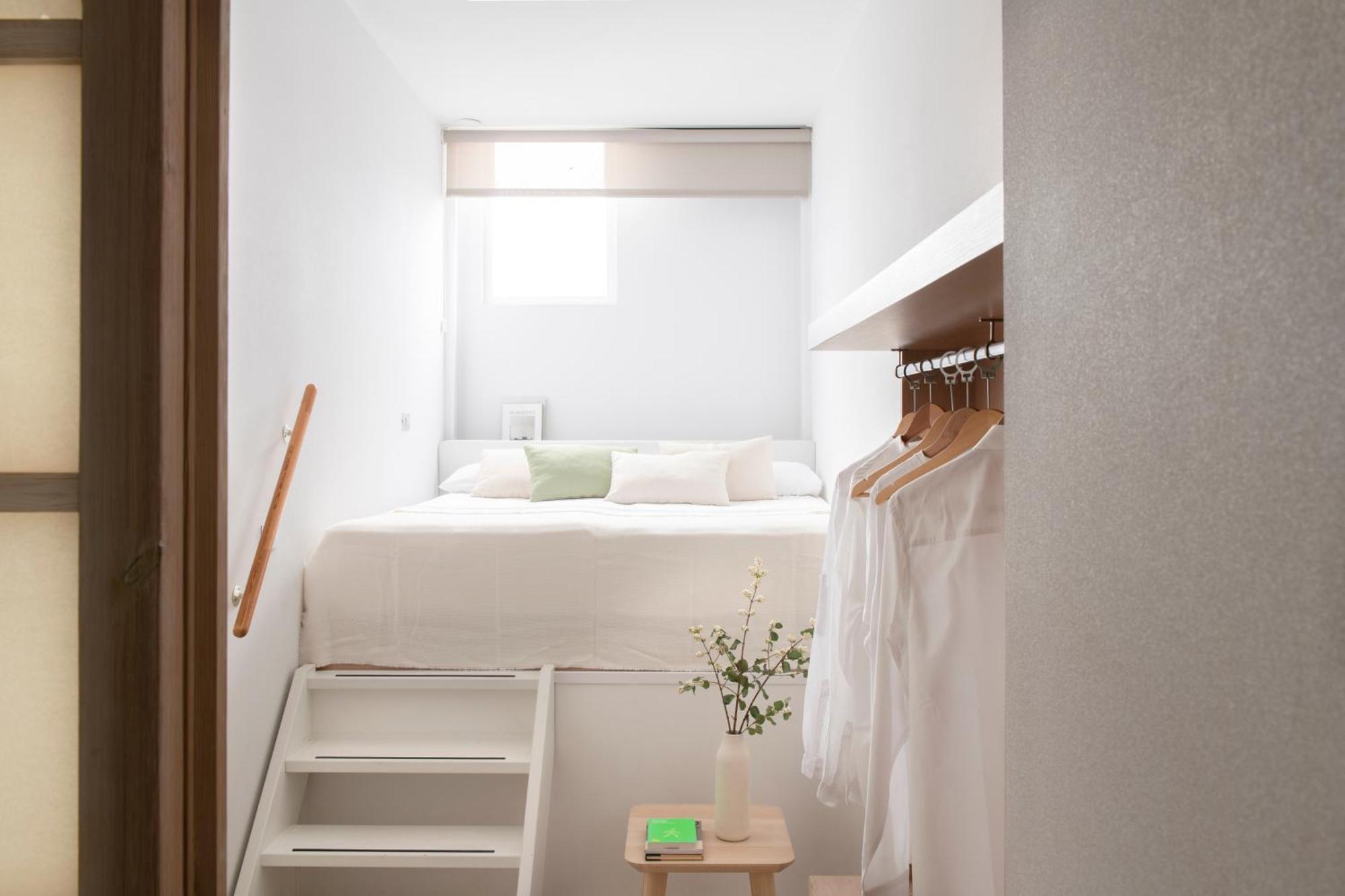 Two-Bedroom Apartment City Side