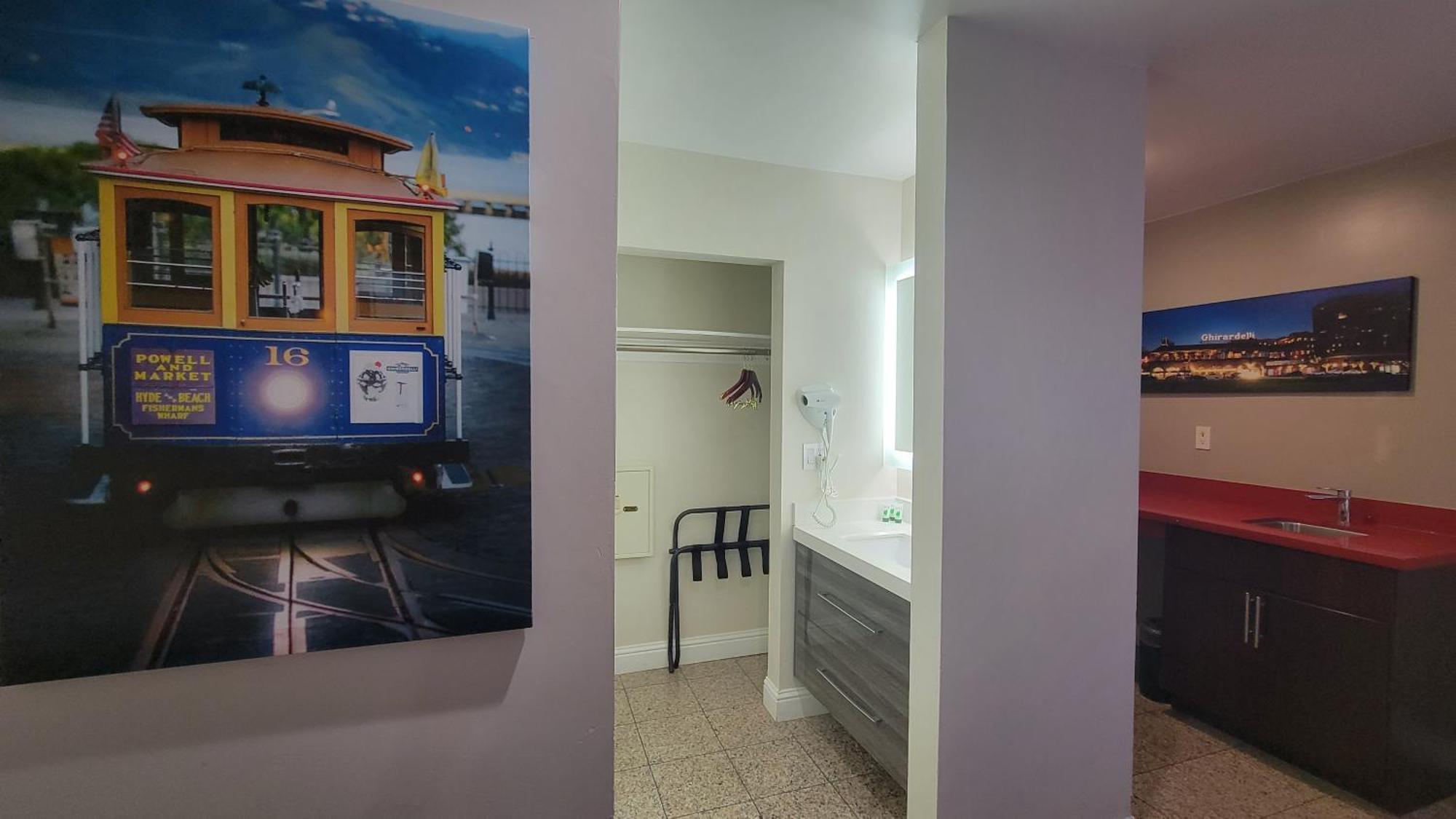 Premier Double Double Room